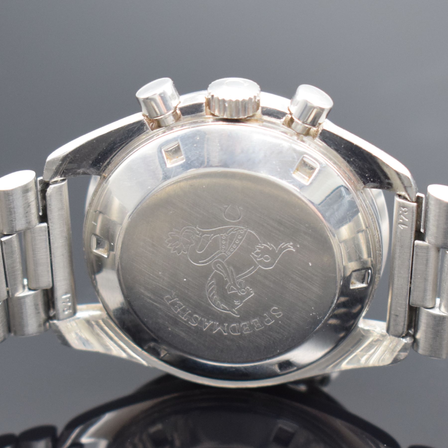 Detail d: OMEGA Speedmaster Professional Referenz 145022-69ST Herrenarmbanduhr mit Chronograph und sog. "Dot over 90" Lünette, Schweiz um 1969, ...