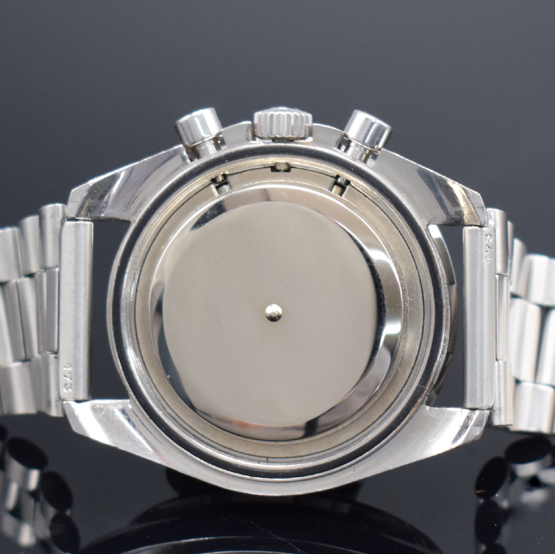 Detail e: OMEGA Speedmaster Professional Referenz 145022-69ST Herrenarmbanduhr mit Chronograph und sog. "Dot over 90" Lünette, Schweiz um 1969, ...
