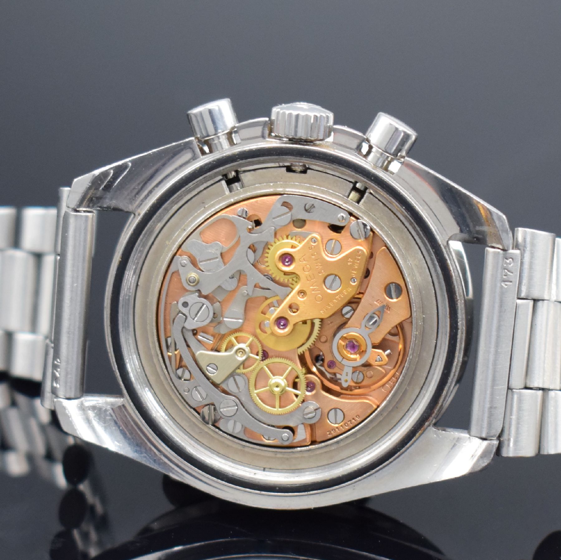 Detail f: OMEGA Speedmaster Professional Referenz 145022-69ST Herrenarmbanduhr mit Chronograph und sog. "Dot over 90" Lünette, Schweiz um 1969, ...