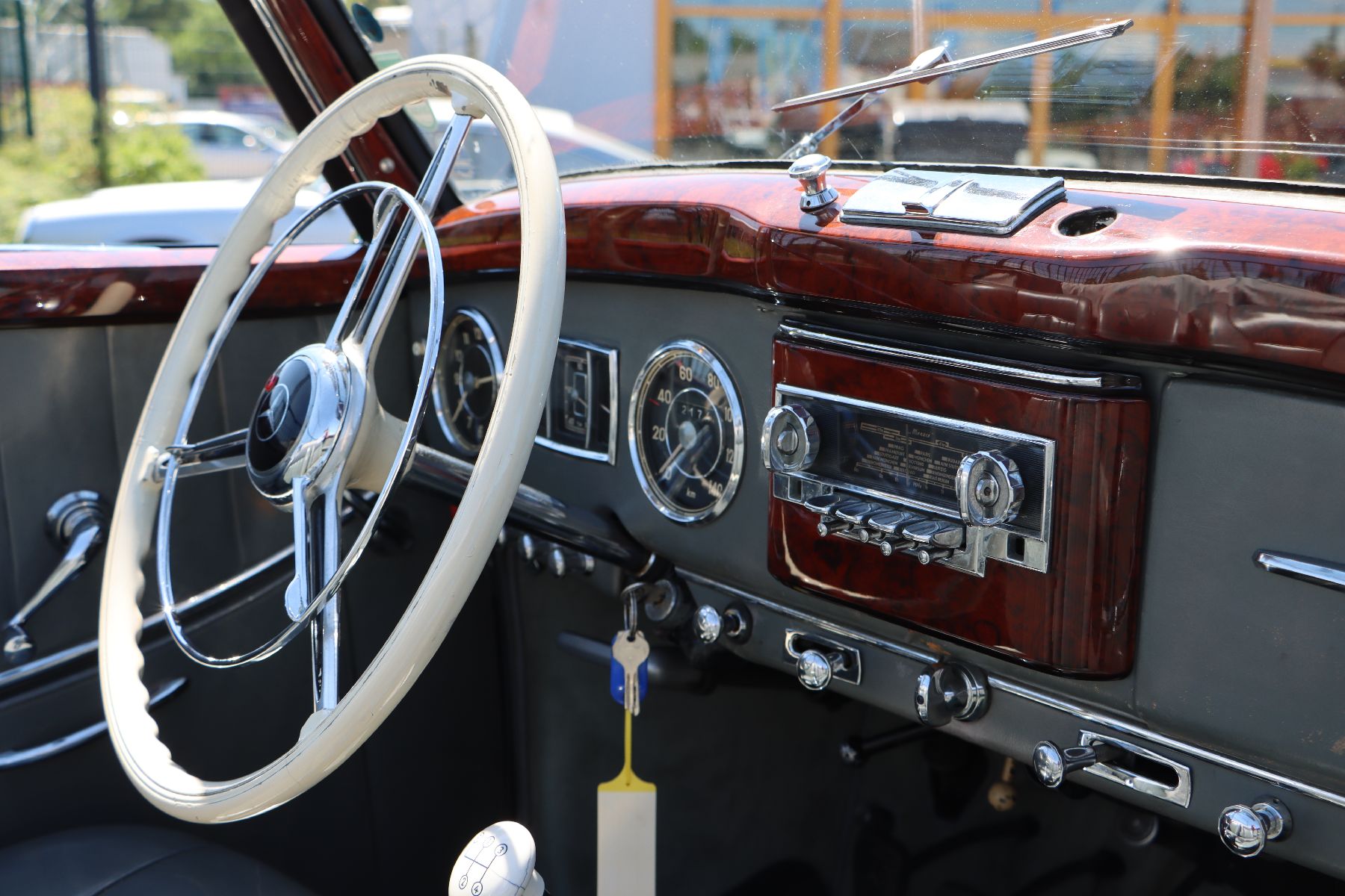 Detail d: 1952 Mercedes Benz 170 S Cabriolet, Chassis: 1360420987951 Motor: 13692209622/51 (matching). Dieses Ausnahmefahrzeug hatte dokumentierbar im Laufe ...