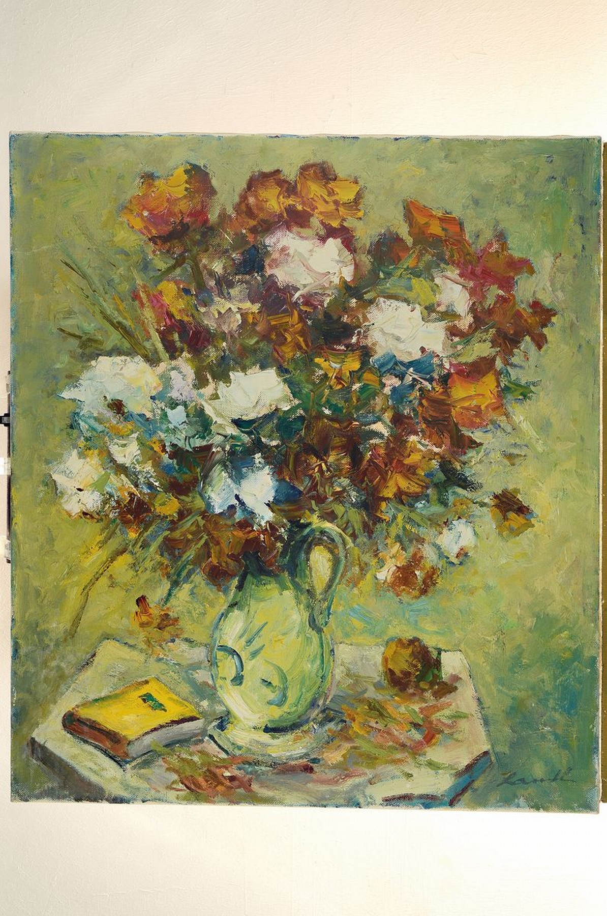 Detail k: Robert Lauth, 1896-1985 Ludwigshafen am Rhein, Blumenstillleben mit Buch, Öl/Lwd, rechts unten signiert, ca. 80x70cm