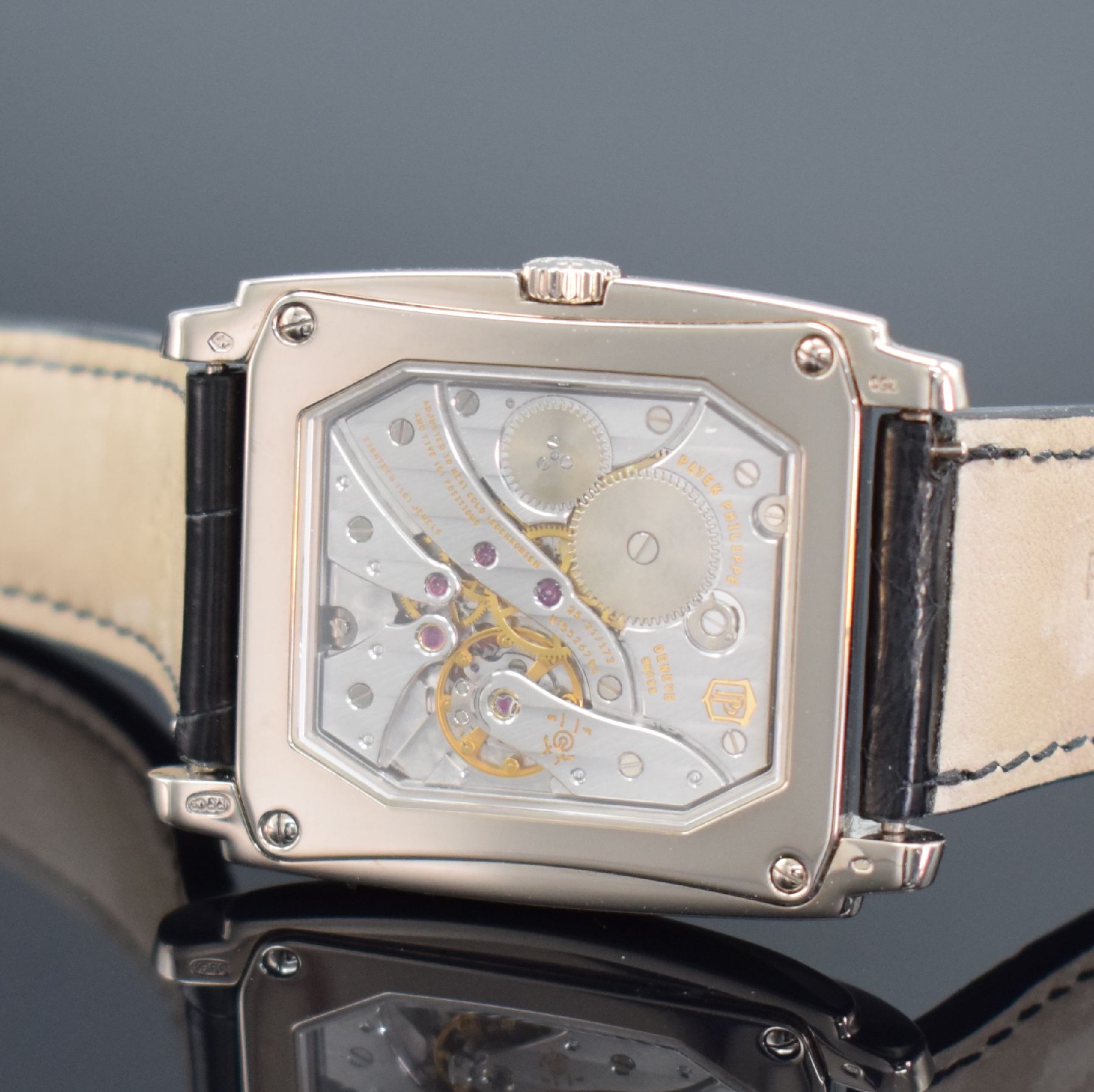 Detail f: PATEK PHILIPPE feine Herrenarmbanduhr Serie Gondolo in WG 750/000 Referenz 5124G-001, Handaufzug, 2-teil. gestuftes Geh. beids. vergl., Boden 4-fach ...