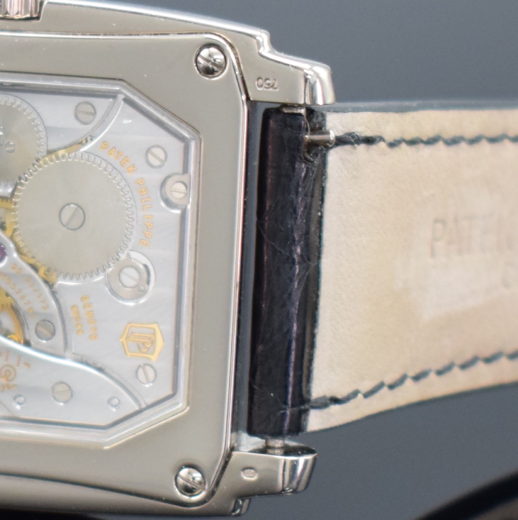 Detail h: PATEK PHILIPPE feine Herrenarmbanduhr Serie Gondolo in WG 750/000 Referenz 5124G-001, Handaufzug, 2-teil. gestuftes Geh. beids. vergl., Boden 4-fach ...