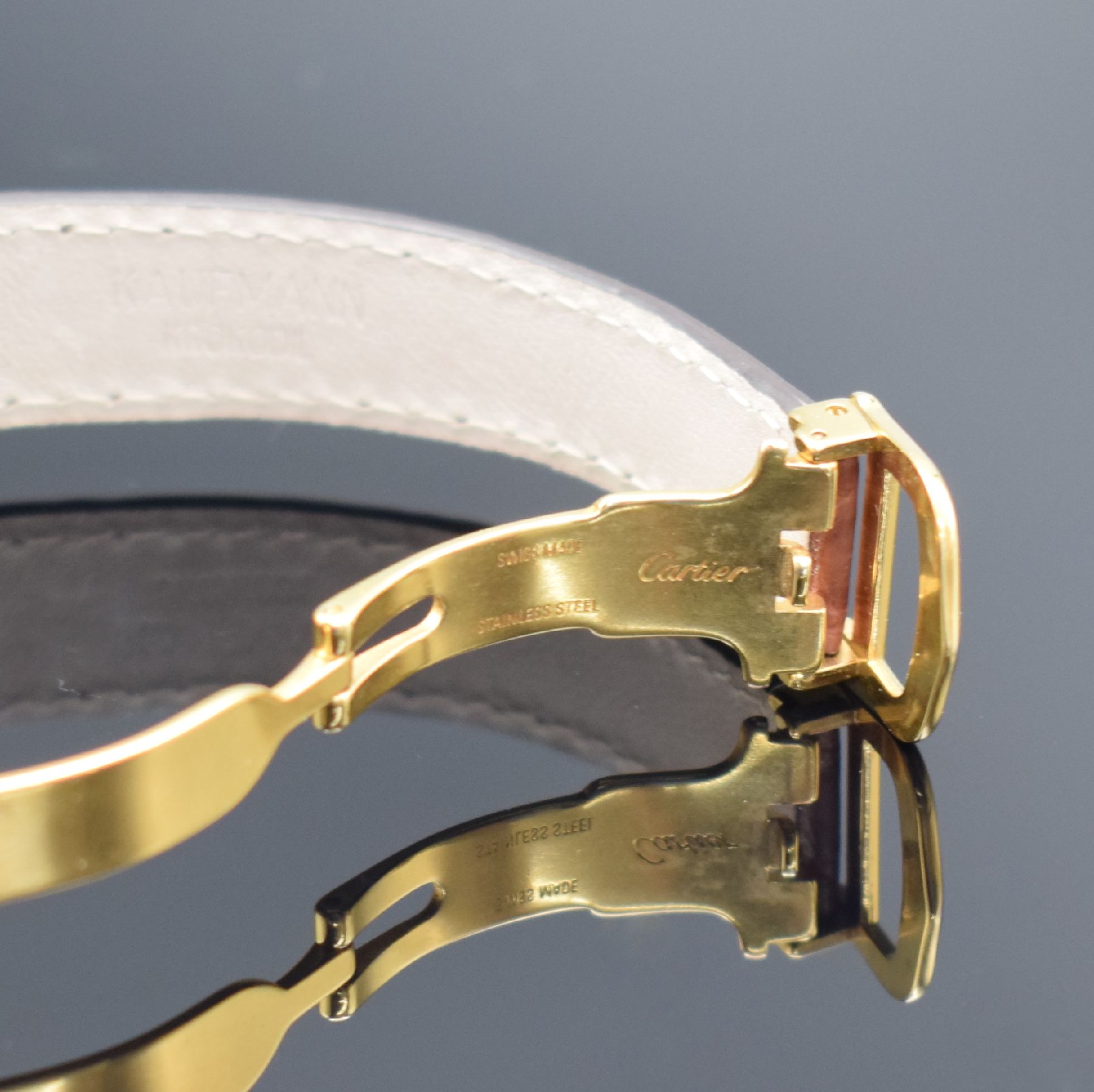 Detail b: CARTIER Damenarmbanduhr Serie Tank Referenz 2415, verg. Sterlingsilbergeh., Boden 8-fach verschr., Lederband m. verg. orig. Dornschl., quarz, ...