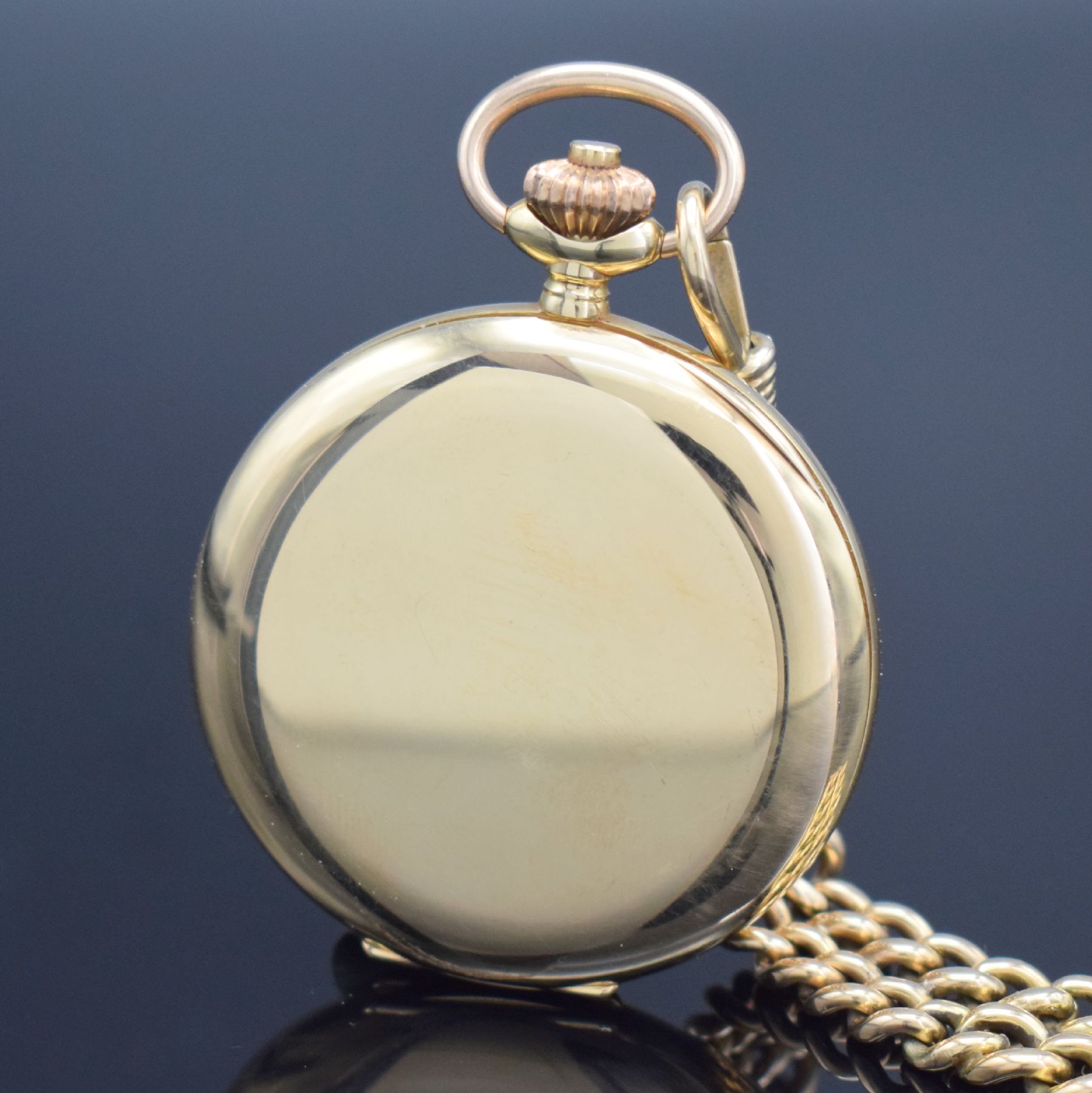 Detail c: Savonette Herrentaschenuhr in GG 585/000 an GG 585/000 Chatelaine, Schweiz um 1930, glattes 3 Deckel Goldgeh., Emailzifferbl. m. arab. Std., verg. ...