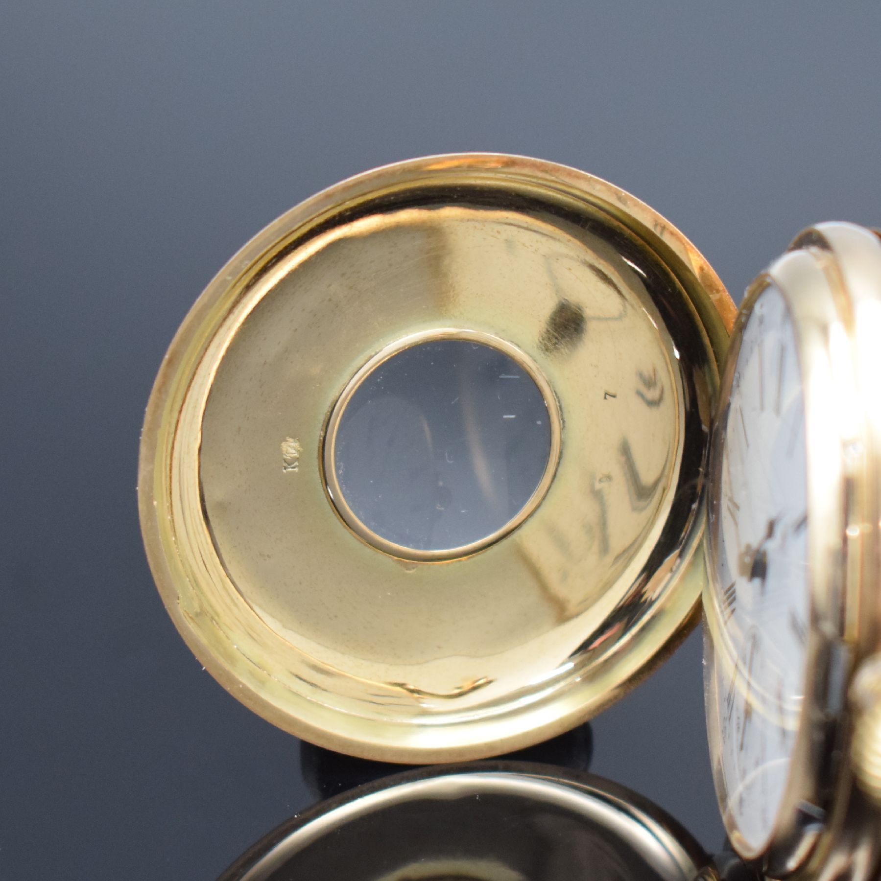 Detail a: GROSJEAN FRERES Halbsavonette Herrentaschenuhr in RoseG 585/000, Schweiz um 1910, 3-Deckel Goldgeh., beide Schalen guill., Monogrammsp. frei, ...