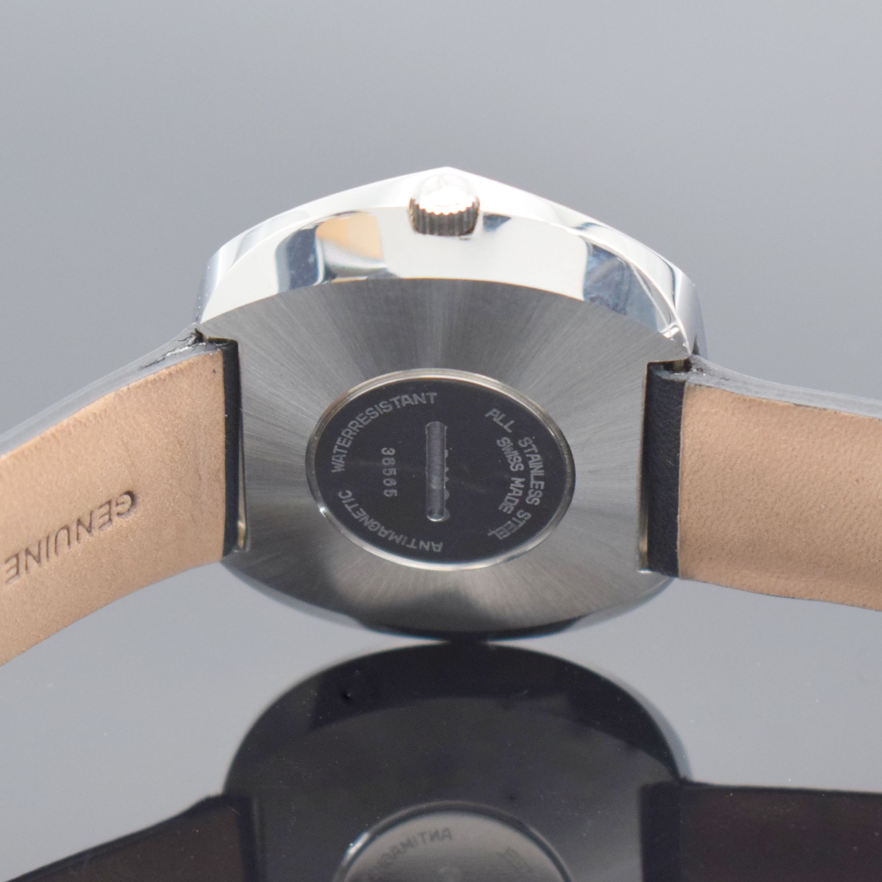 Detail f: JAQUET + GIRARD Geneve ausgefallene Herrenarmbanduhr in Edelstahl, Schweiz um 1970, Automatik, 6-eckiges Monocoque-Geh., silbernes Fume-Zifferbl., ...