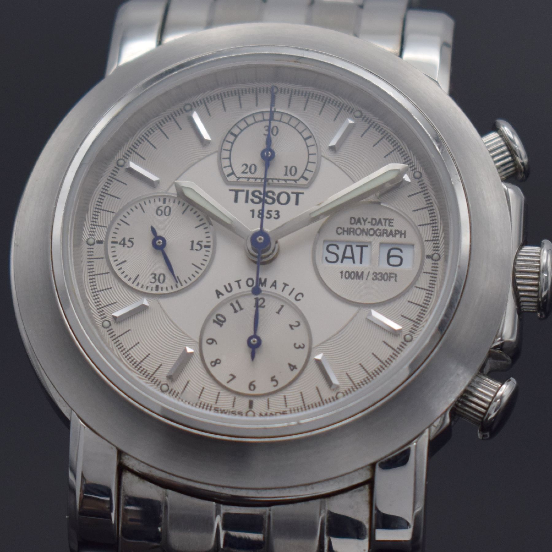 Detail c: TISSOT Day-Date Chronograph Herrenarmbanduhr, Schweiz um 2010, Automatik, massives beids. vergl. Geh. in Edelstahl, orig. Gliederband m. dopp. ...