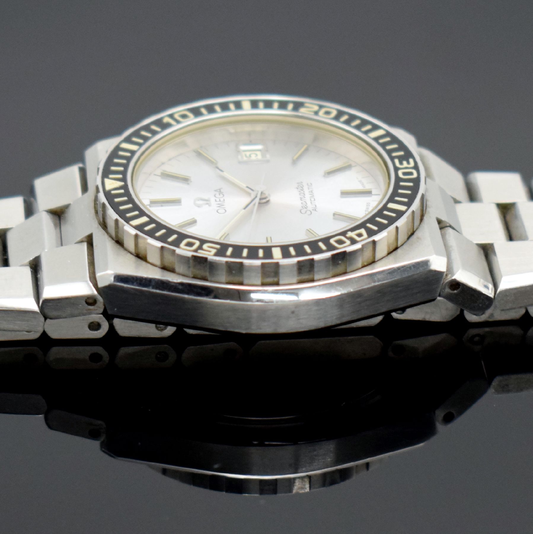 Detail f: OMEGA Seamaster sehr seltene sogenannte Baby Ploprof Herrenarmbanduhr mit silbernem Zifferblatt Referenz 166.0251 / 366.0858, Schweiz um 1979, ...