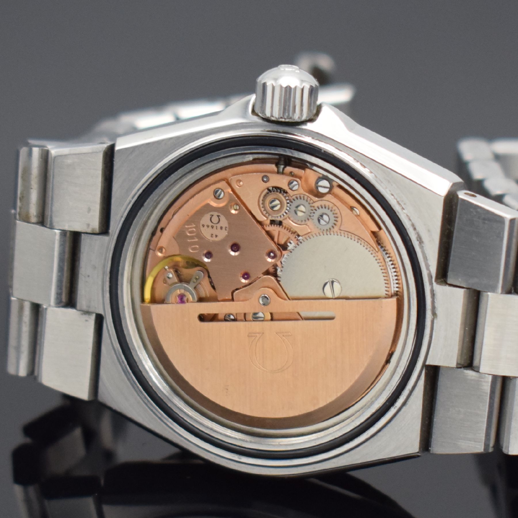 Detail i: OMEGA Seamaster sehr seltene sogenannte Baby Ploprof Herrenarmbanduhr mit silbernem Zifferblatt Referenz 166.0251 / 366.0858, Schweiz um 1979, ...
