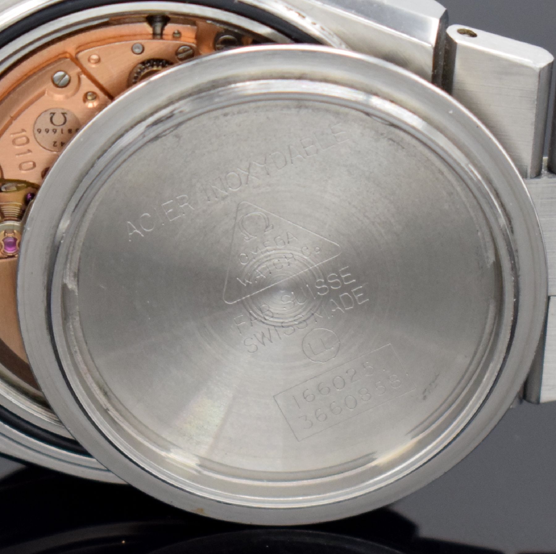 Detail l: OMEGA Seamaster sehr seltene sogenannte Baby Ploprof Herrenarmbanduhr mit silbernem Zifferblatt Referenz 166.0251 / 366.0858, Schweiz um 1979, ...