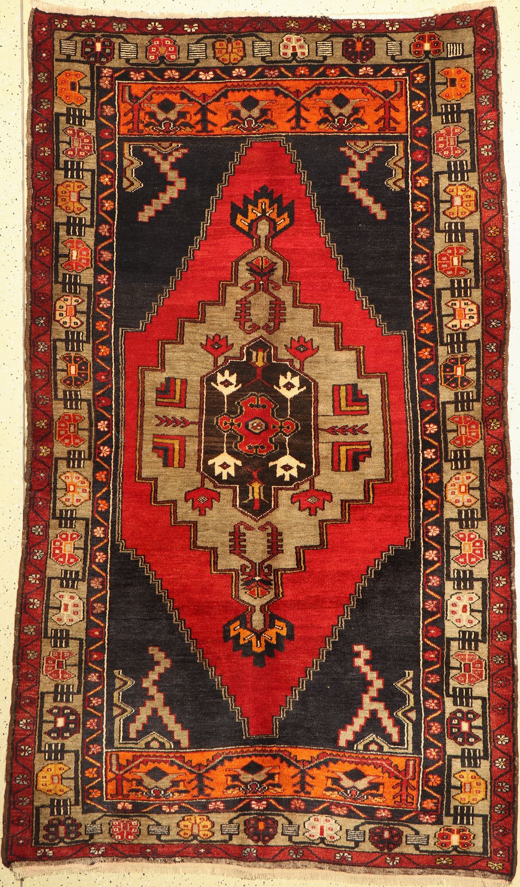 Karapinar alt, Türkei, um 1950, Wolle auf Wolle, ca. 250 x 150 cm, EHZ: 2-3