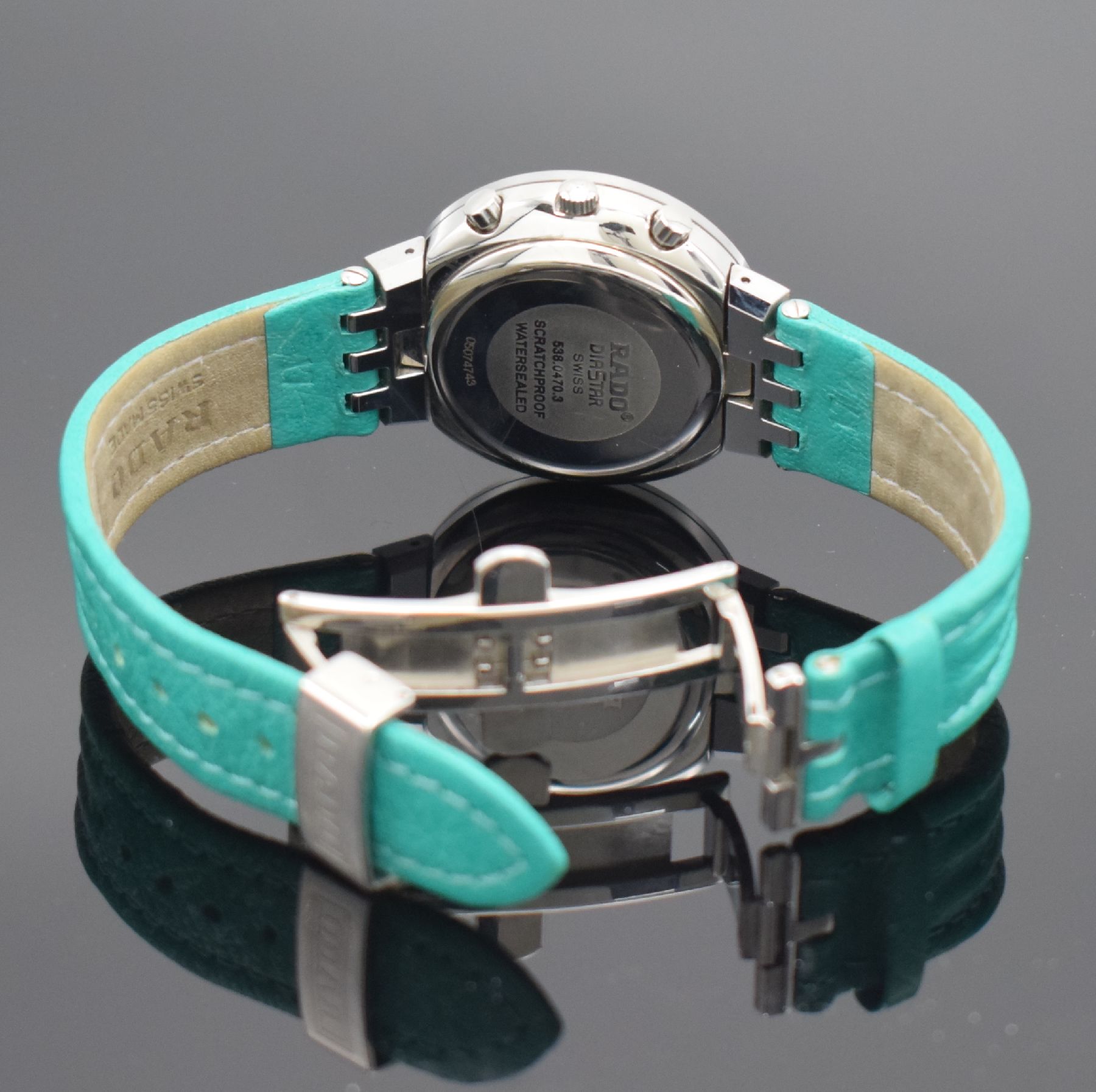 Detail d: RADO Diastar Armbanduhr mit Chronograph in Stahl, Schweiz um 2005, quarz, Ref. 538.0470.3, Boden aufgedr., orig. Lederband m. dopp. Faltschl., ...