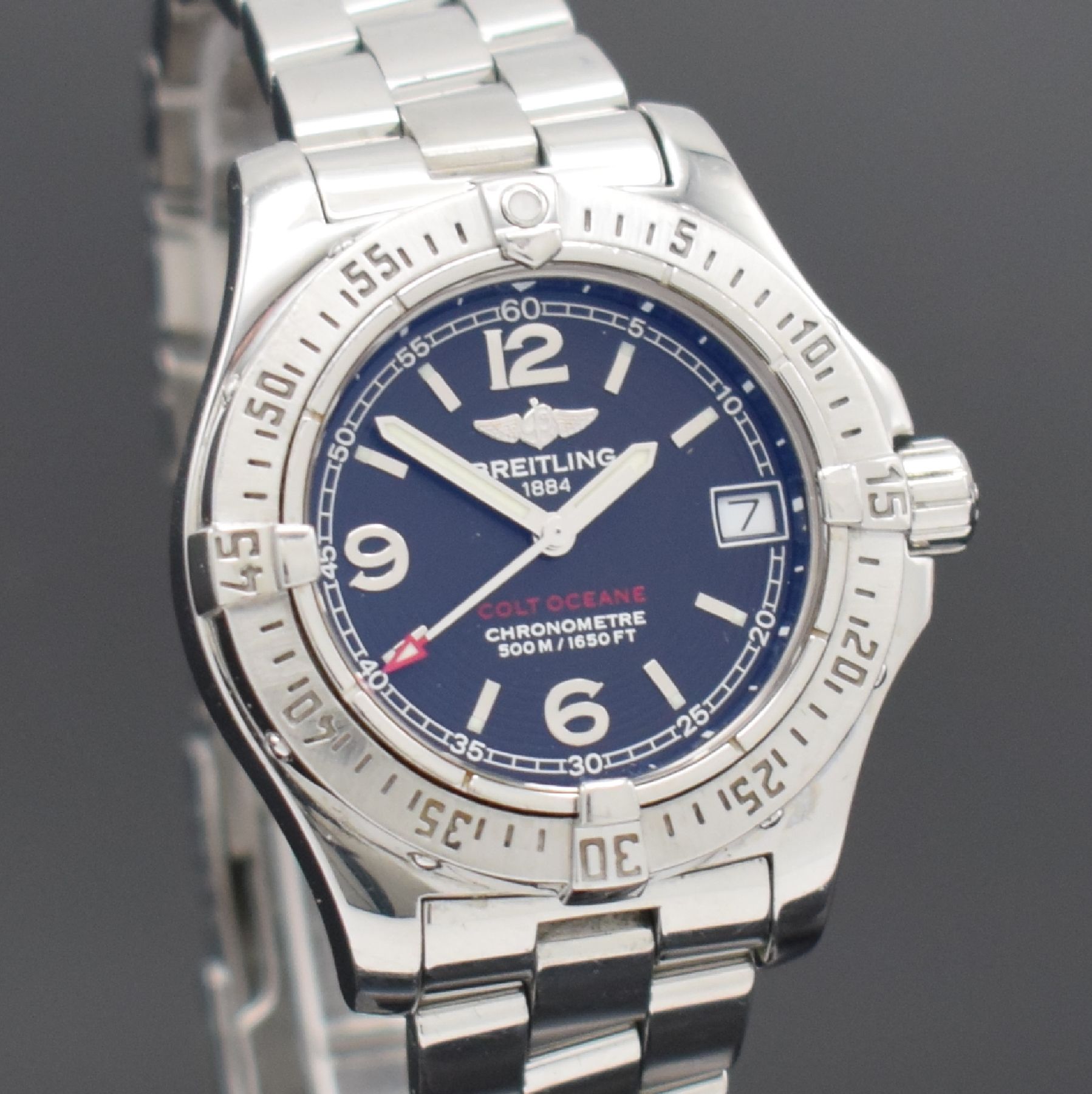 Detail e: BREITLING Damenarmbanduhr Modell Colt Oceane Referenz A77380, Schweiz um 2010, Chronometer in Edelstahl inkl. Gliederband, Boden & Krone verschr., ab ...