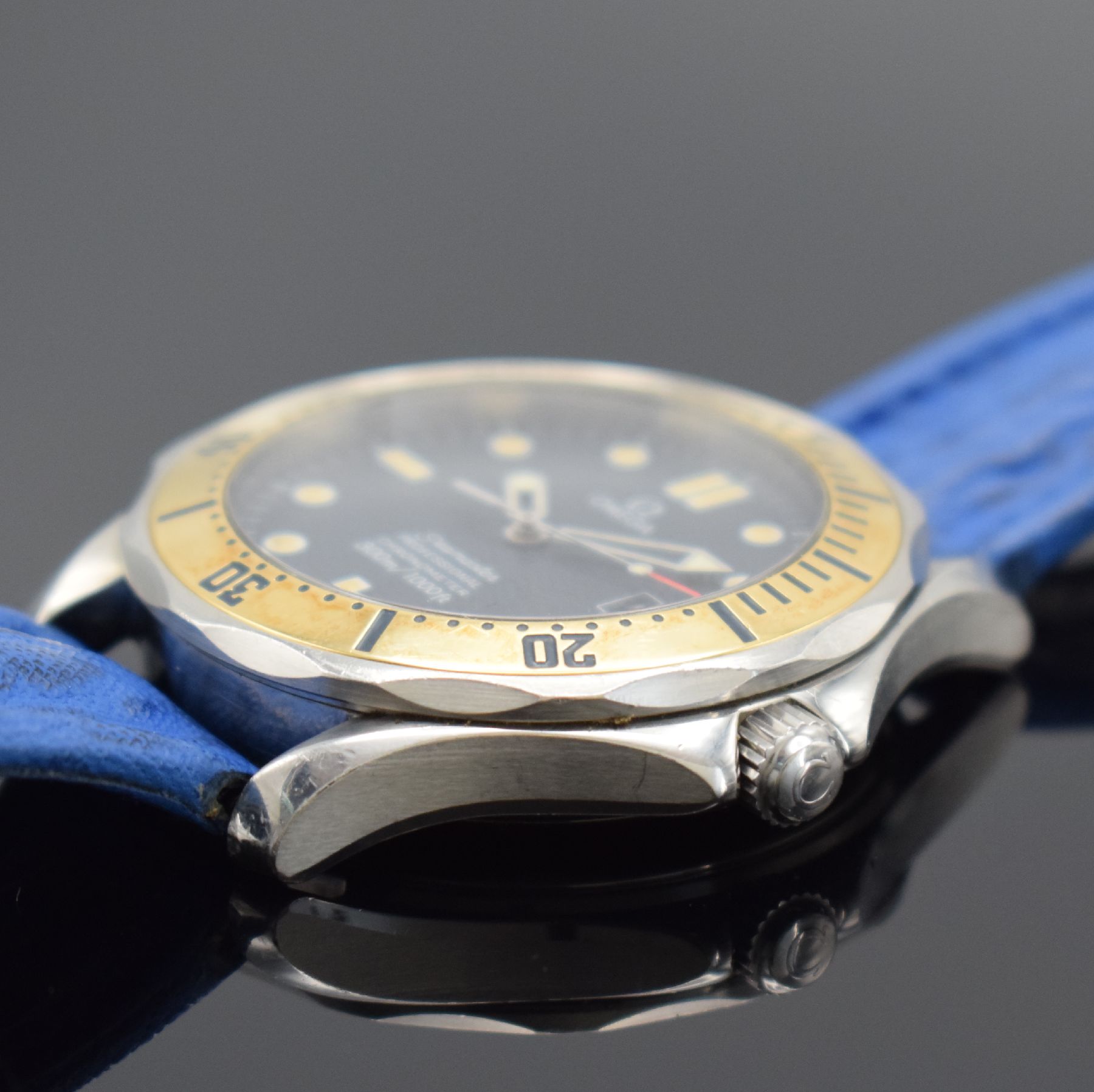 Detail c: OMEGA Seamaster Professional Chronometer 300m/1000ft Herrenarmbanduhr, Schweiz um 1986, Automatik, Ref. 168 1503 / 368 1503, verschr. Edelstahlgeh., ...