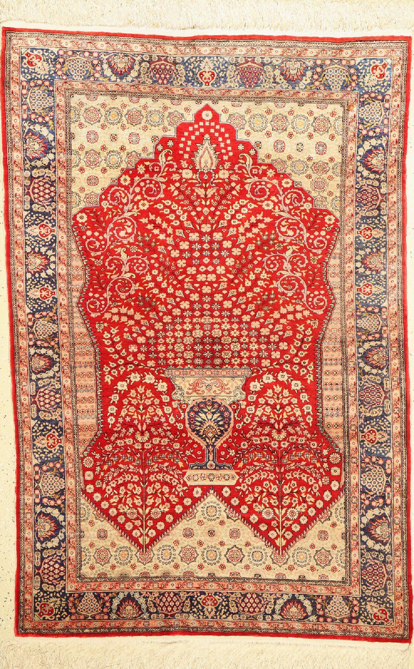 Istanbul Seide fein, Türkei, ca. 60 Jahre, reine Naturseide, ca. 170 x 117 cm, EHZ: 2