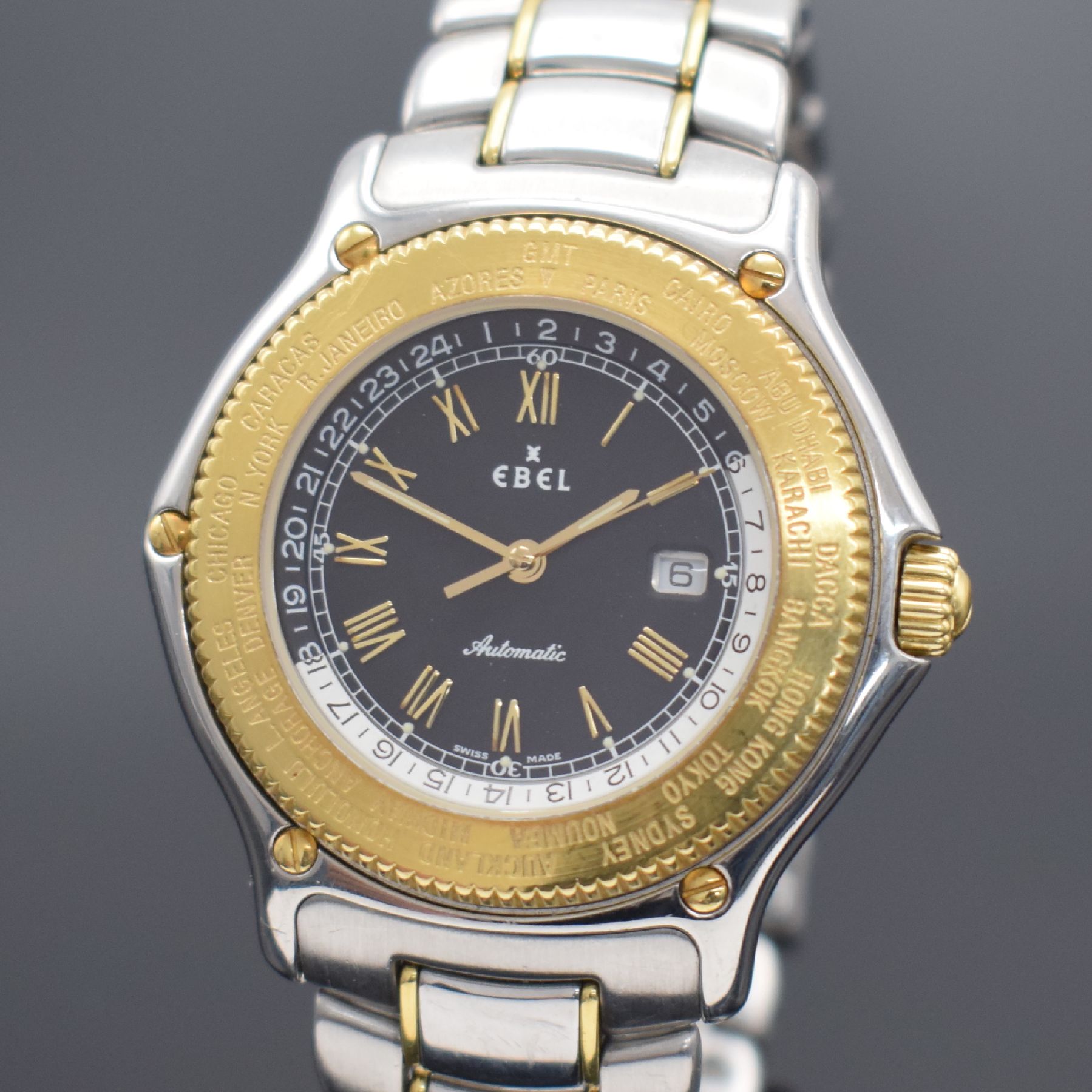 Detail a: EBEL Voyager Herrenarmbanduhr, Schweiz um 1990, Automatik, Ref. 1124913, Edelstahlgeh. inkl. orig. Gliederband m. Faltschl., Boden 8-fach verschr., ...