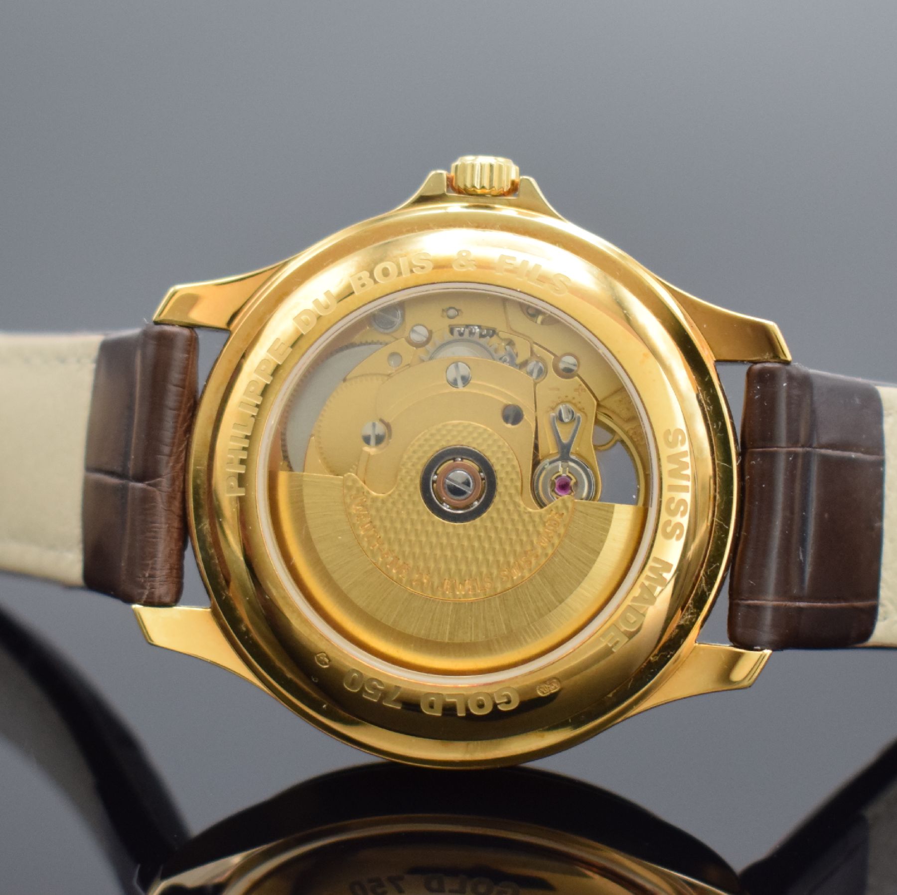 Detail d: PH. DU BOIS & FILS Herrenarmbanduhr in GG 750/000, Schweiz um 2005, Automatik, beids. vergl. Geh., Boden aufgedr., orig. Lederband m. orig. verg. ...