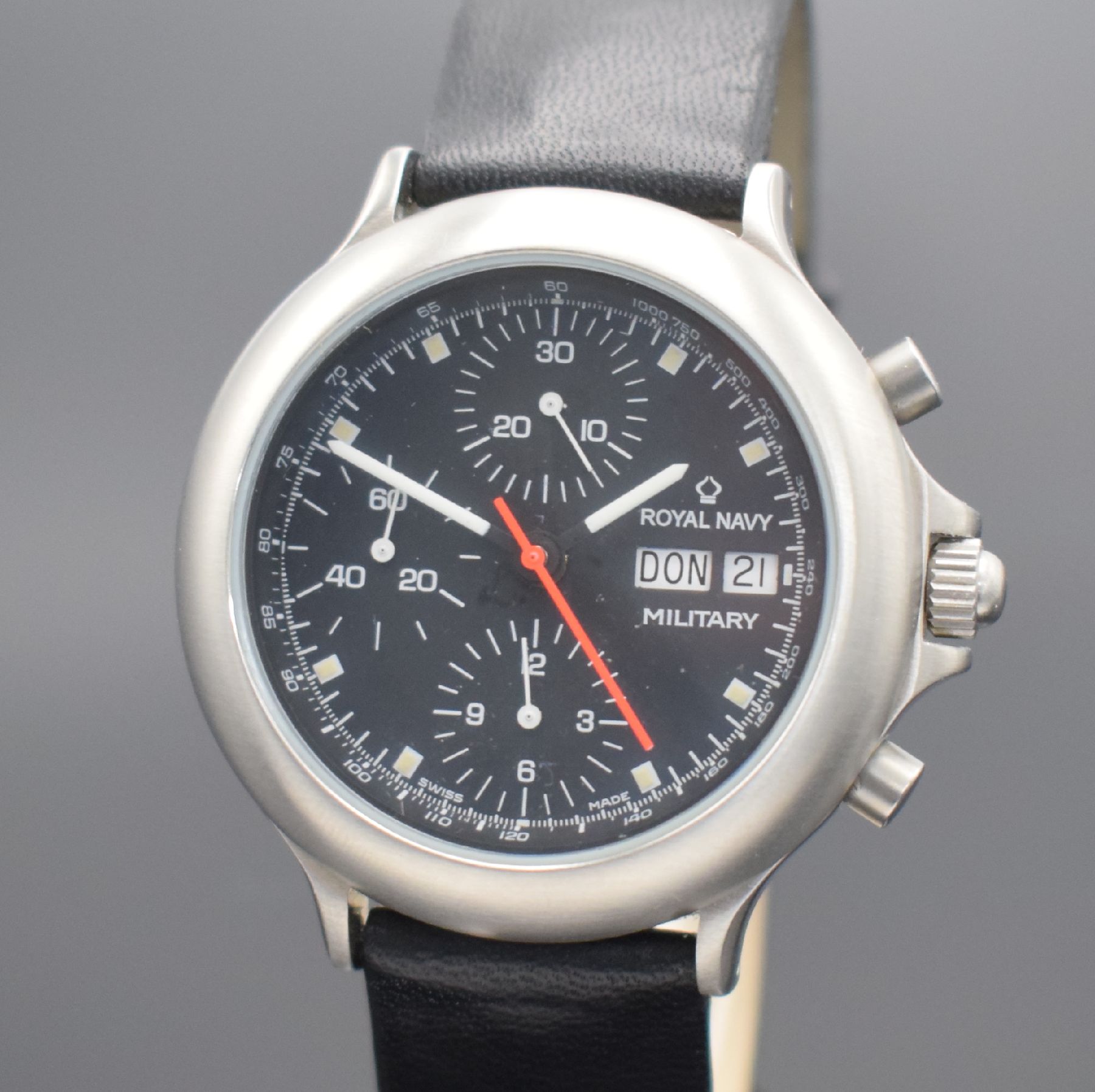Detail a: ROYAL NAVY Military Herrenchronograph, Schweiz um 1995, Automatik, Edelstahlgeh., Boden aufgedr., schwarzes Zifferbl. m. Leuchtind., Leuchtzeiger, ...