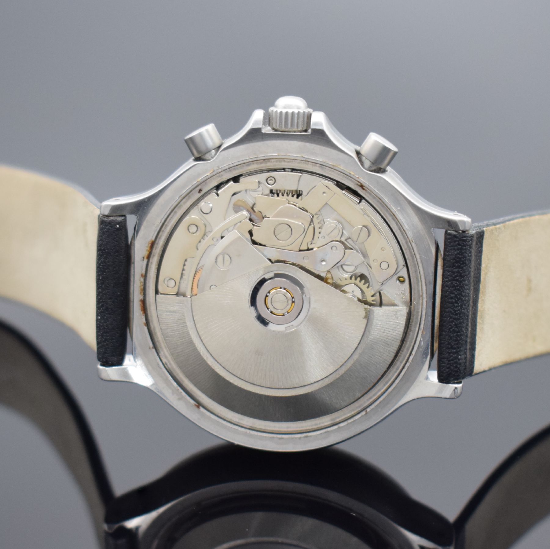 Detail d: ROYAL NAVY Military Herrenchronograph, Schweiz um 1995, Automatik, Edelstahlgeh., Boden aufgedr., schwarzes Zifferbl. m. Leuchtind., Leuchtzeiger, ...