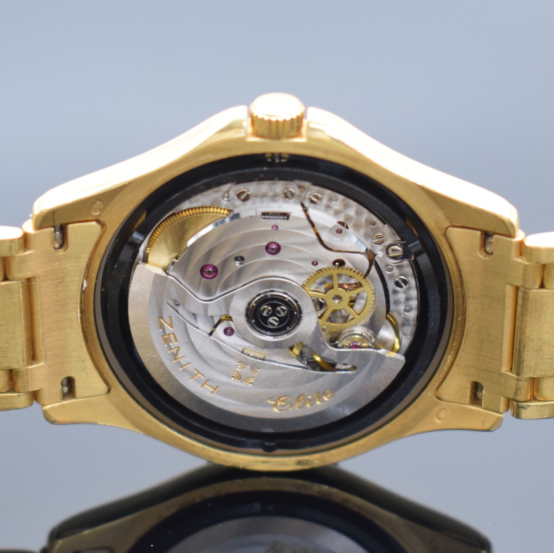 Detail g: ZENITH Elite Automatik 670 Herrenarmbanduhr in GG 750/000 mit Goldband, Schweiz um 1990, Automatik, Ref. 90.00.80 670, massives Goldgeh., Boden ...