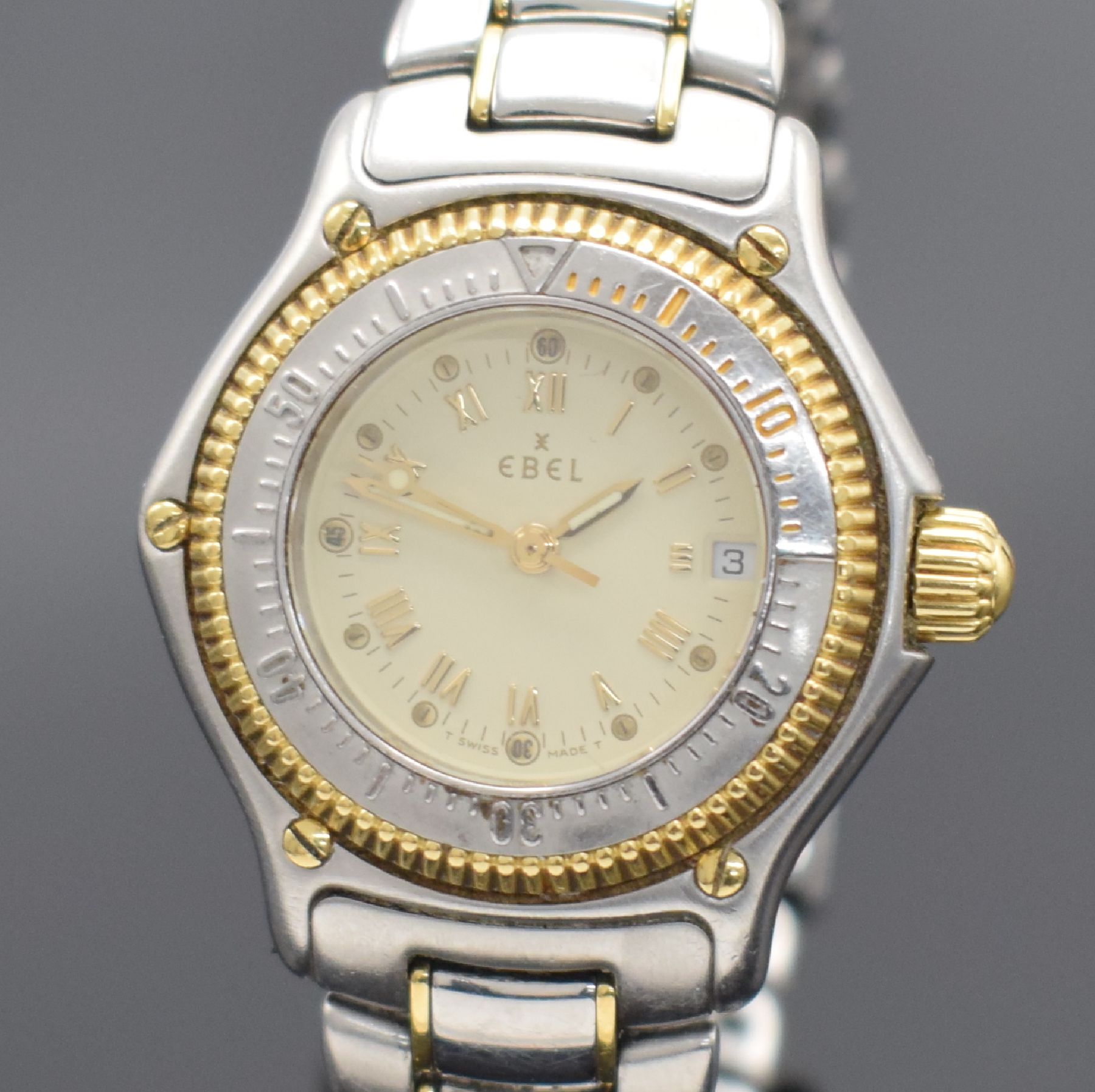 Detail a: EBEL Discovery Damenarmbanduhr, Schweiz um 1995, Ref. 183912, Edelstahl & Gold komb., massives Geh., Gliederband m. Faltschl., eins. drehb. Lünette ...