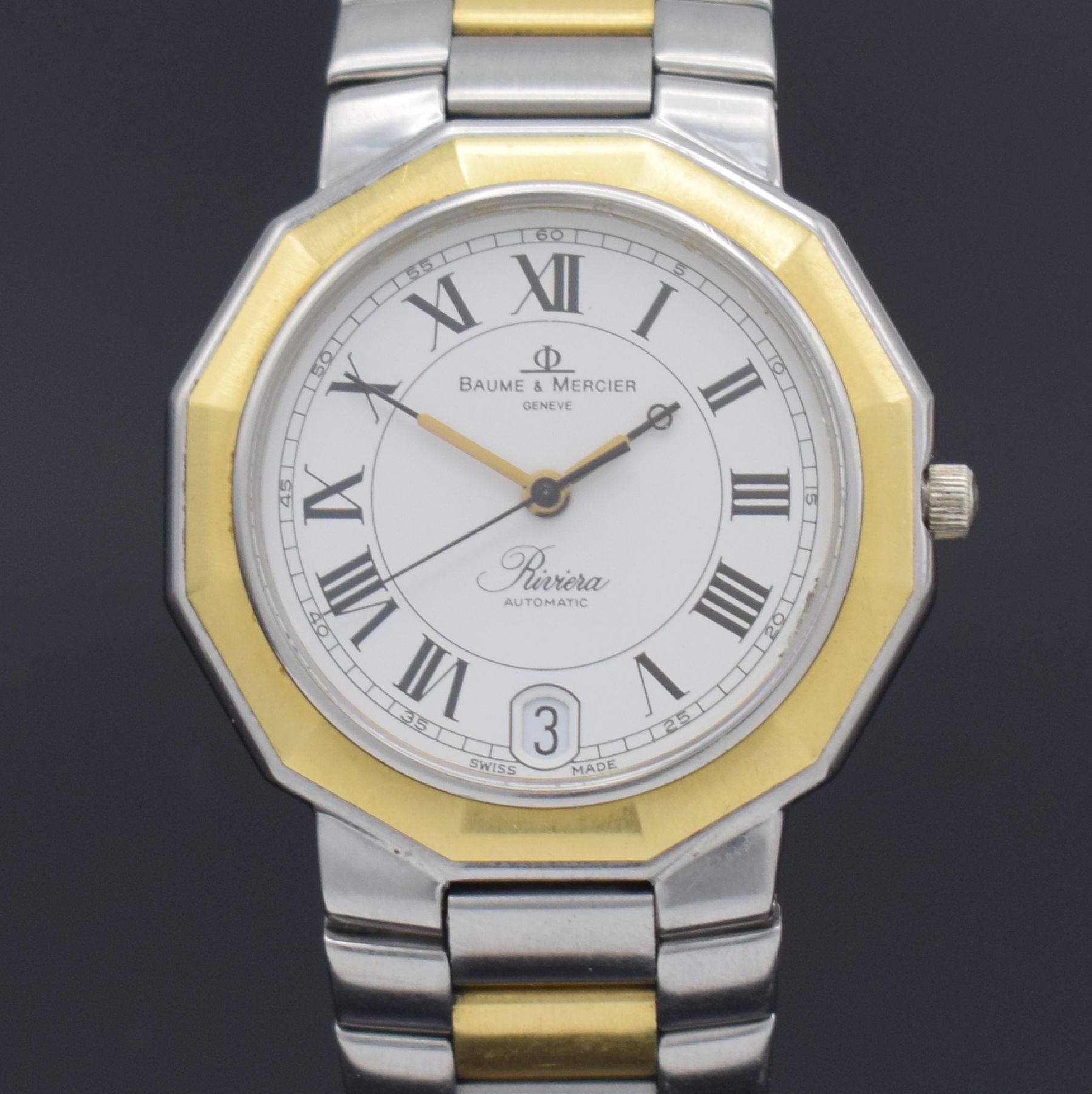 Detail b: BAUME & MERCIER Riviera Herrenarmbanduhr, Schweiz um 1995, Automatik, Ref. 3131, Edelstahl/Gold komb. inkl. orig. Gliederband m. Faltschl., Boden & ...