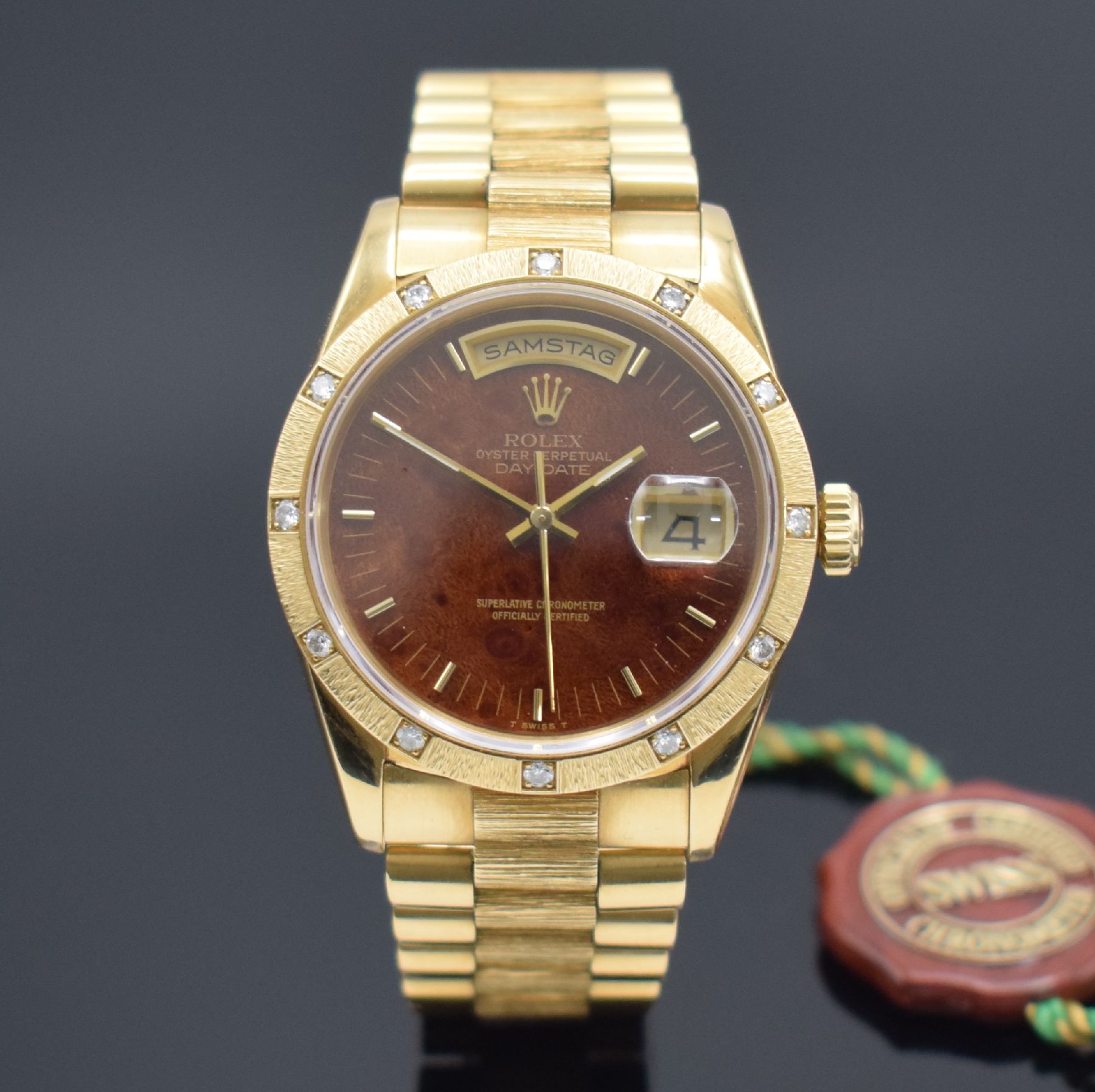 ROLEX Oyster Perpetual Day-Date Herrenarmbanduhr in GG 750/000 Referenz 18248, Schweiz um 1990, Automatik, L-Serie, verschr. Oystergehäuse inkl. ...