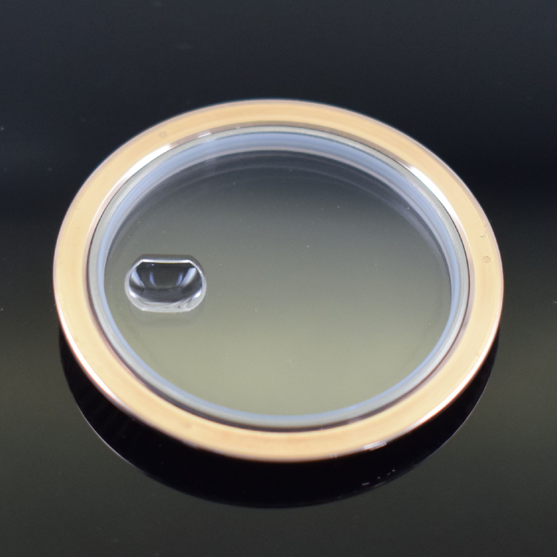 Detail a: ROLEX Day-Date II Roségold 750/000 Lünette & Saphirlupenglas für Referenz 218235, D. ca. 40 mm, Gewicht ohne Glas ca. 12g