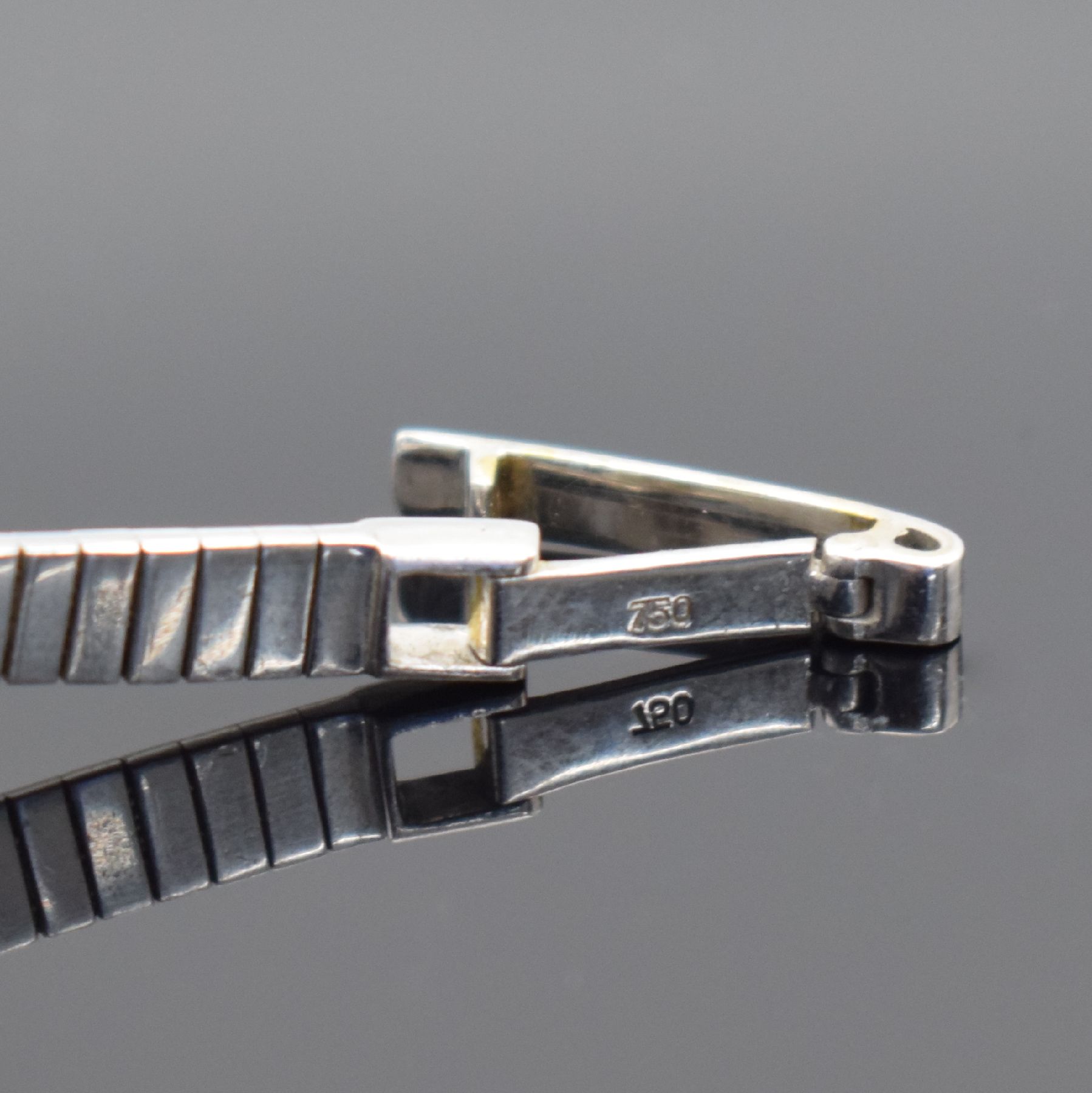 Detail c: ESZEHA Damenarmbanduhr in WG 750/000 & 585/000, Deutschland/Schweiz um 1940, Handaufzug, 2-teil. Geh. in WG 585/000, Boden aufgedr., Lünette m. ...
