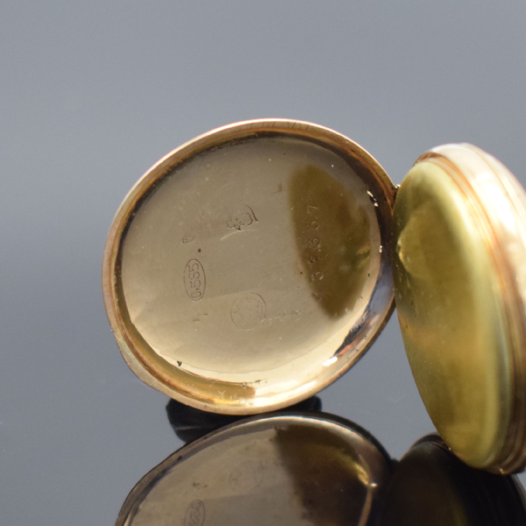 Detail f: Damenarmbanduhr & Damentaschenuhr in GG & RG 585/000, Schweiz um 1960 / 1890, Handaufzug, 1.) Armbanduhr m. Milanaiseband, rotverg. Werk Kal. AS ...