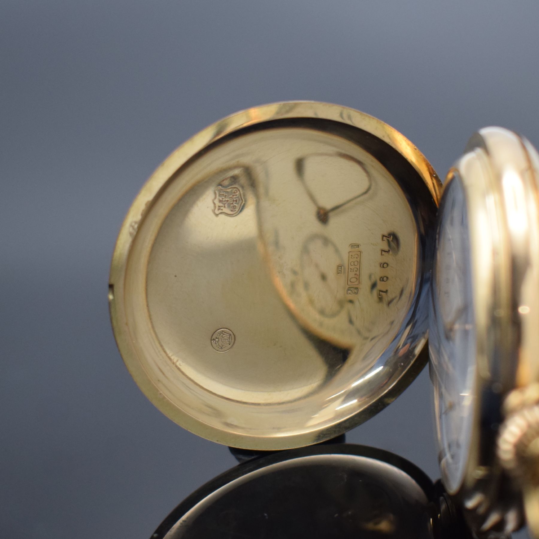Detail a: A. EPPNER & Co Breslau Herrensavonette mit Minutenrepetition in GG 585/000, Schweiz um 1910, glattes 3-Deckel Goldgeh., Monogramm auf d. Sprungdeckel ...