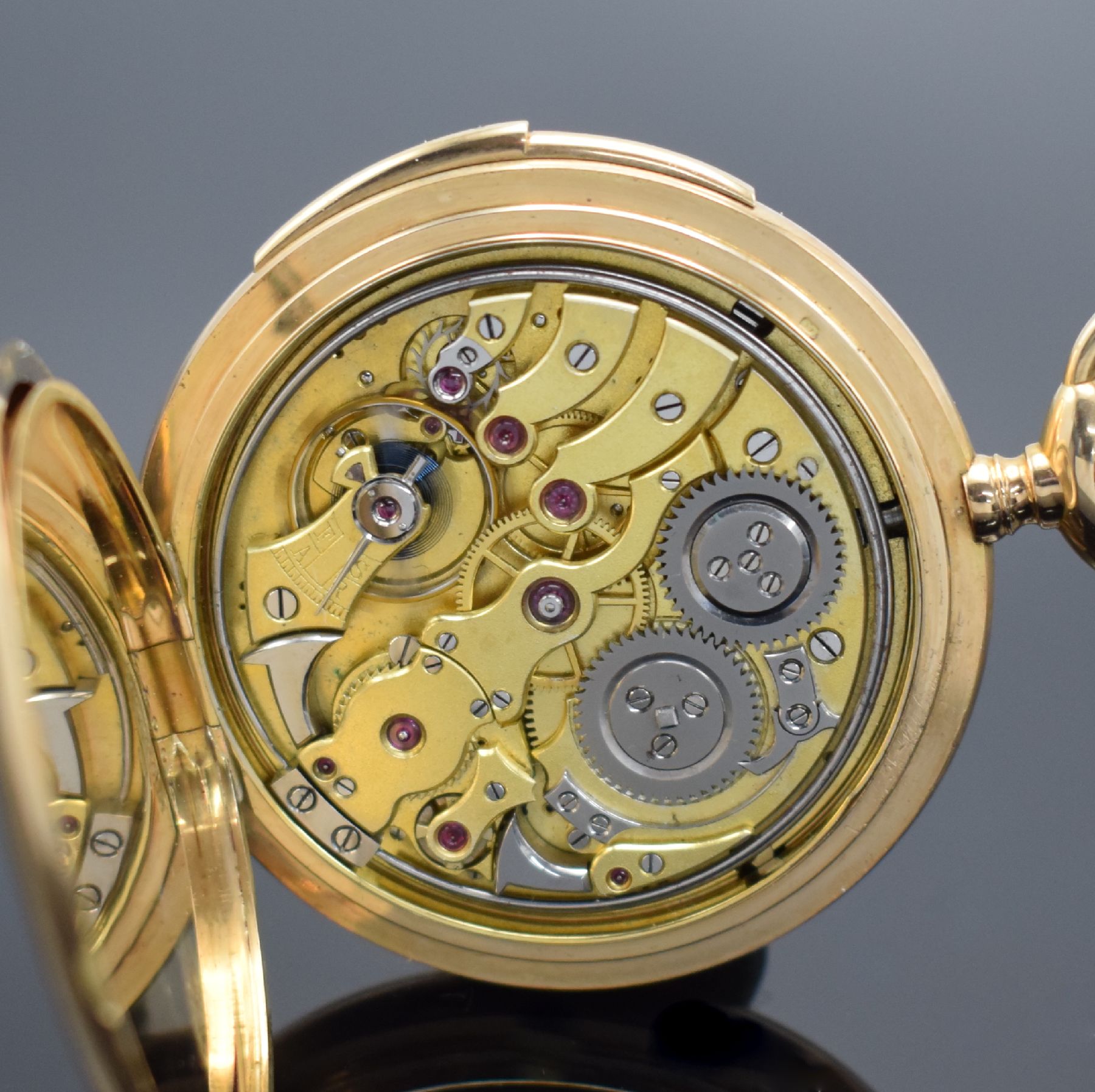 Detail g: A. EPPNER & Co Breslau Herrensavonette mit Minutenrepetition in GG 585/000, Schweiz um 1910, glattes 3-Deckel Goldgeh., Monogramm auf d. Sprungdeckel ...