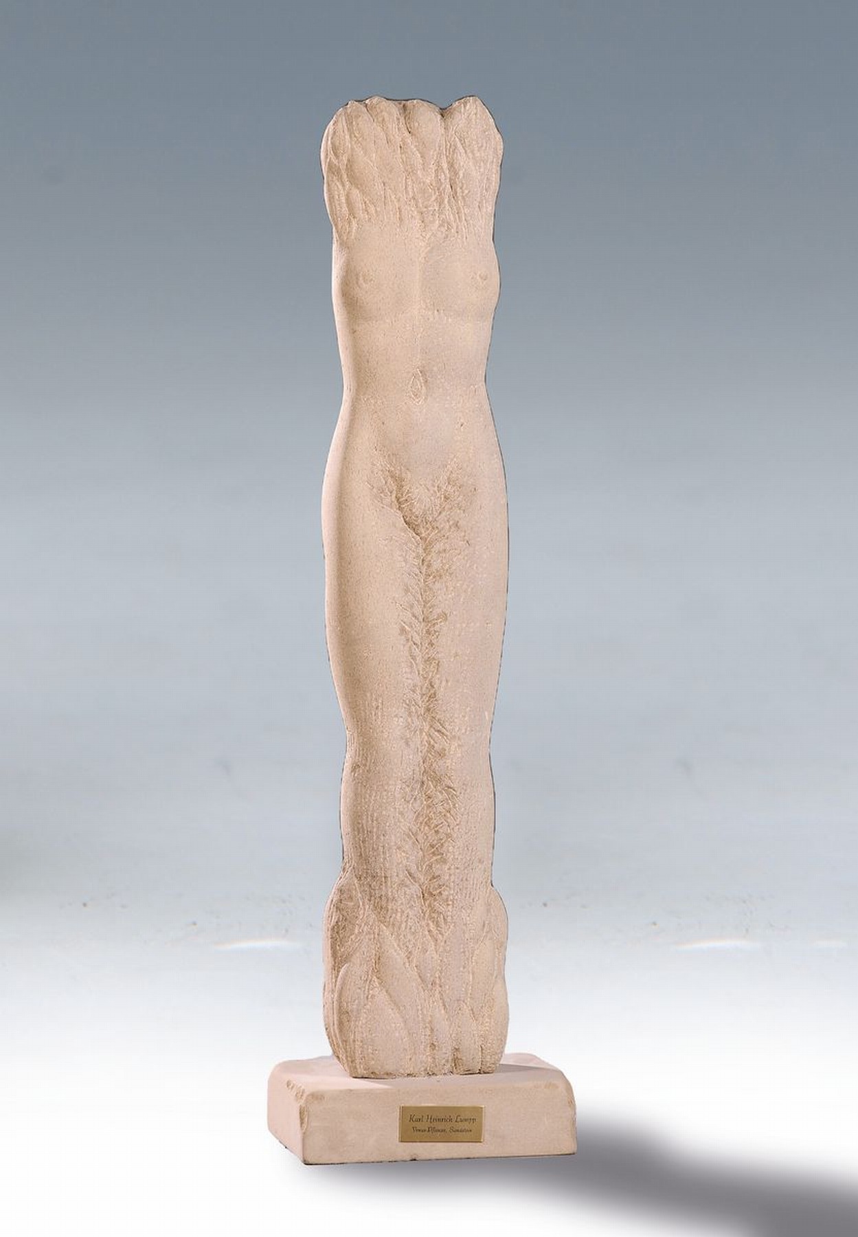 Karl Heinrich Lumpp, Venuspflanze, Sandstein, weiblicher Torso H.ca.88 cm