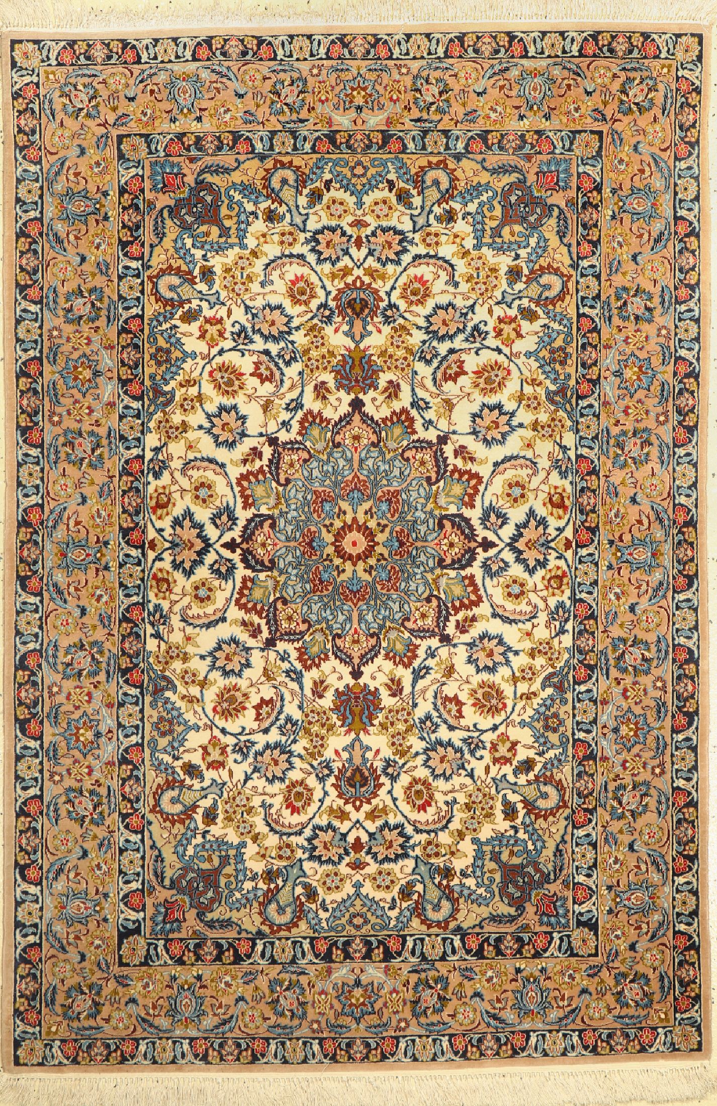 Esfahan fein, Persien, ca. 60 Jahre, Korkwolle mit und auf Seide, ca. 168 x 114 cm,EHZ: 2