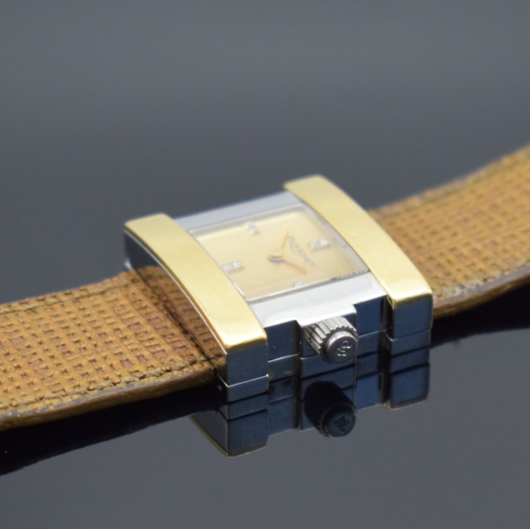 Detail c: PEQUIGNET Sorella Damenarmbanduhr, Schweiz um 2004, quarz, Edelstahl/Gold komb., Boden 4 -fach verschr., gold. Zifferbl. m. aufges. Diamant-Ind., ...