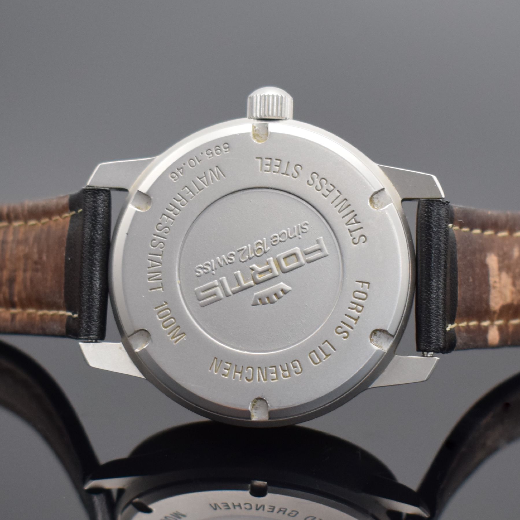 Detail d: FORTIS Flieger-Herrenarmbanduhr, Automatik, Ref. 595.10.46, matt. Edelstahlgeh. inkl. Lederband m. orig. Dornschl., Boden & Krone verschr., ...