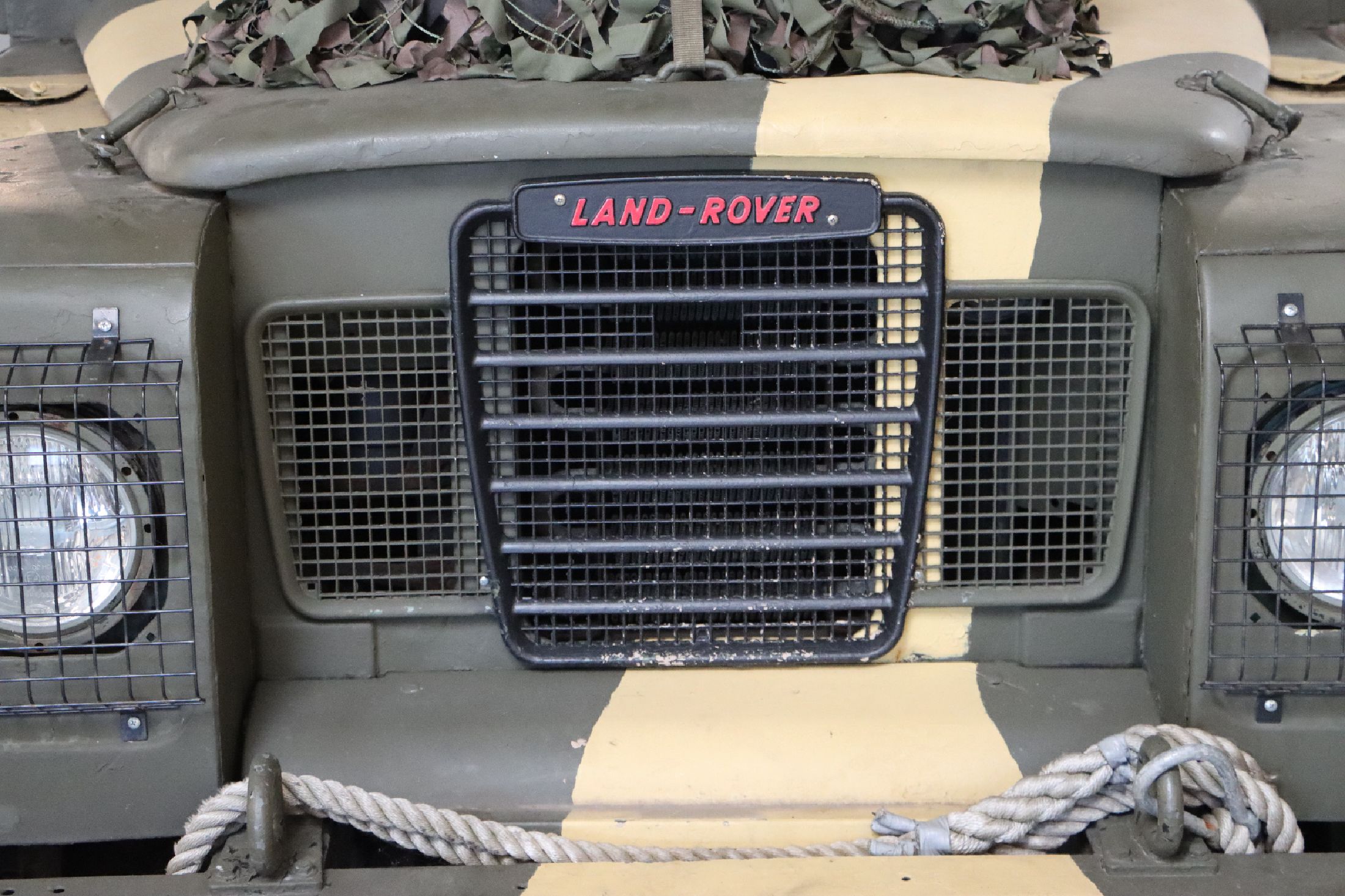 Detail i: Land Rover Serie III 109, Fahrgestellnummer: SALLBCAH1AA198079, EZ 07/1983, Fahrzeughalter unbekannt, Laufleistung ca. 65.816 miles abgelesen, ...