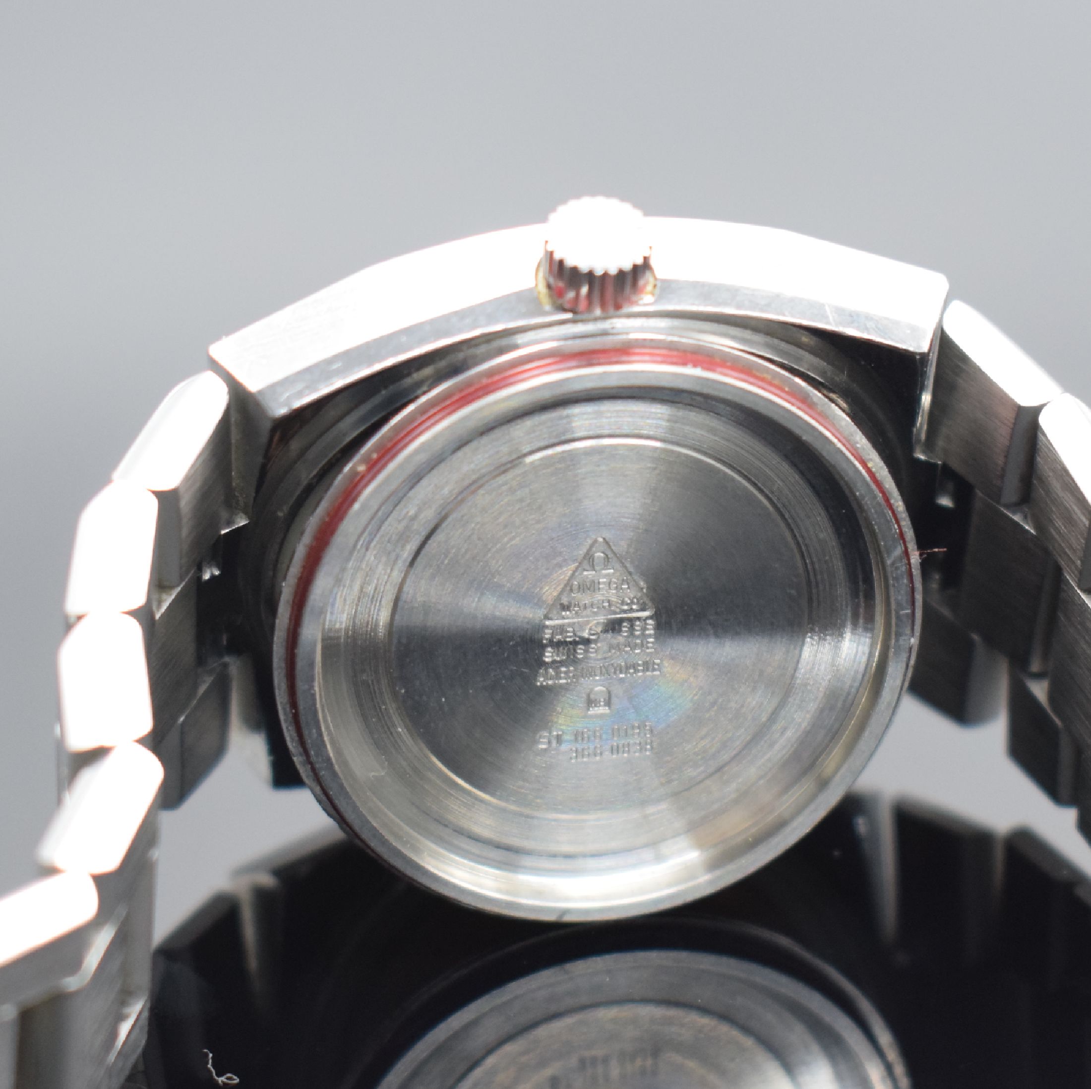 Detail h: OMEGA Seamaster Cosmic Herrenarmbanduhr in Stahl, Schweiz um 1971, Automatik, Ref. 366 0838, verschr. Boden m. Seamaster-Logo, orig. Gliederband, ...
