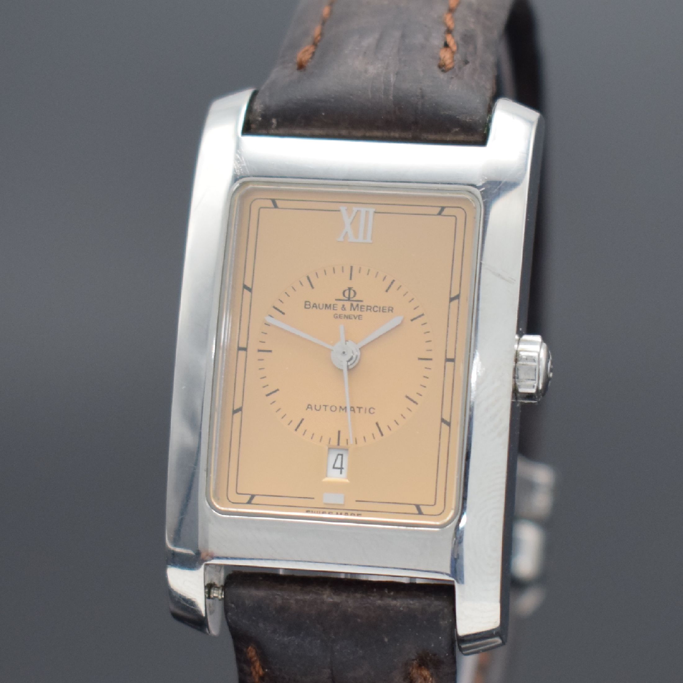 Detail a: BAUME & MERCIER Hampton Armbanduhr in Stahl, Schweiz um 1995, Automatik, Ref. MV045120, Boden aufgedr., neutr. Lederband m. orig. Faltschl., ...
