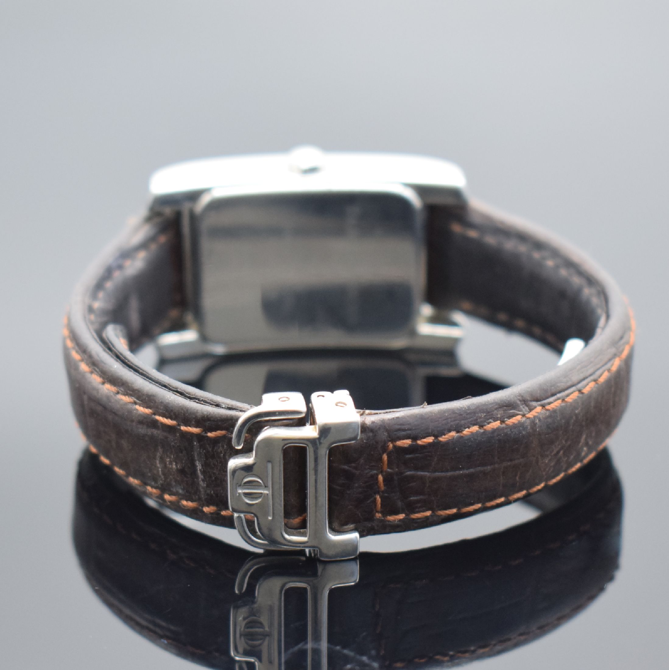 Detail b: BAUME & MERCIER Hampton Armbanduhr in Stahl, Schweiz um 1995, Automatik, Ref. MV045120, Boden aufgedr., neutr. Lederband m. orig. Faltschl., ...