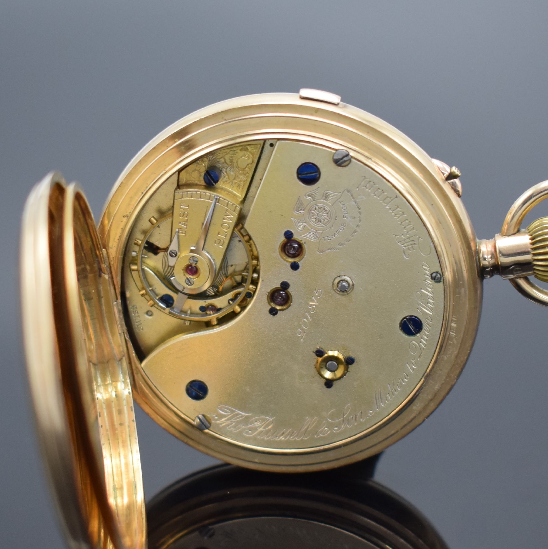 Detail g: Th. RUSSEL Chronograph Centre Seconds große Herrensavonette in RG 375/000, England/ Schweiz lt. Hallmark Chester 1913, glattes 3- Deckel Goldgeh. ...