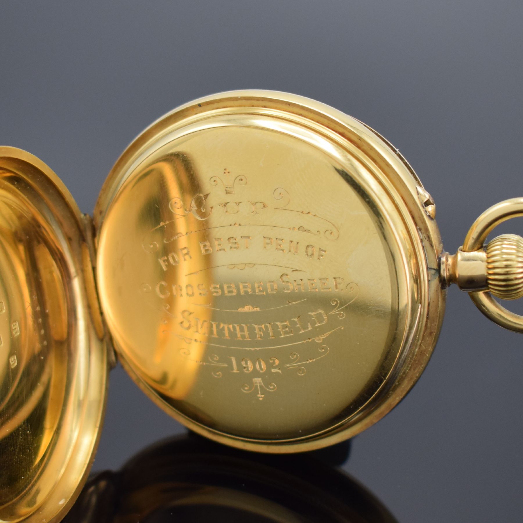 Detail c: S. CHILD schwere offene Taschenuhr in GG 750/000, England lt. Hallmark London 1902, glattes Geh. dell., Widmungsgrav. a. d. Cuvette, 2-tlg. ...
