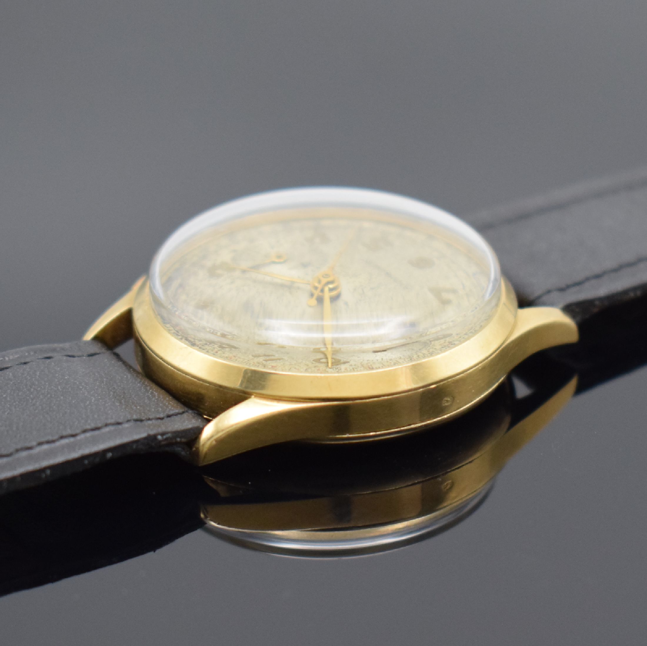 Detail c: ORATOR Herrenarmbanduhr mit Chronograph in GG 585/000, Schweiz um 1950, Handaufzug, Ref. 1660, massives Geh. & gedr. Boden dell., silb. Zifferbl. ...
