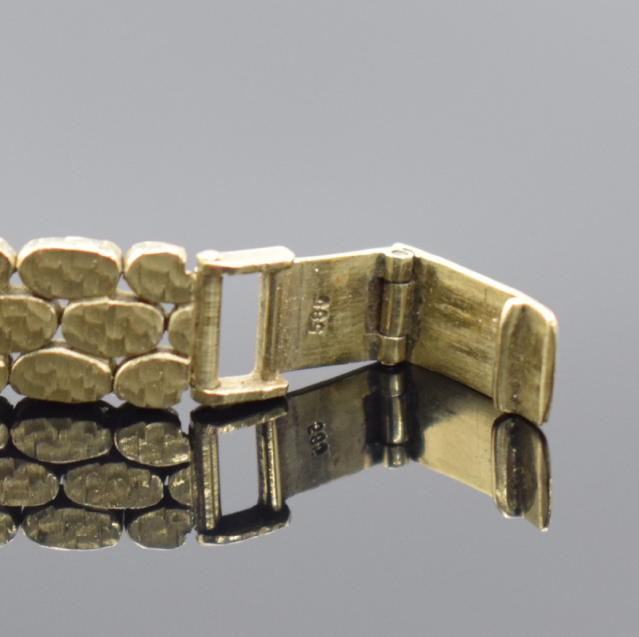 Detail c: ARCTOS ausgefallene Damenarmbanduhr in GG 585/000, Schweiz um 1970, Handaufzug, an GG 585/000 Armband, Boden aufgedr., silb. Strukturzifferbl. pat., ...