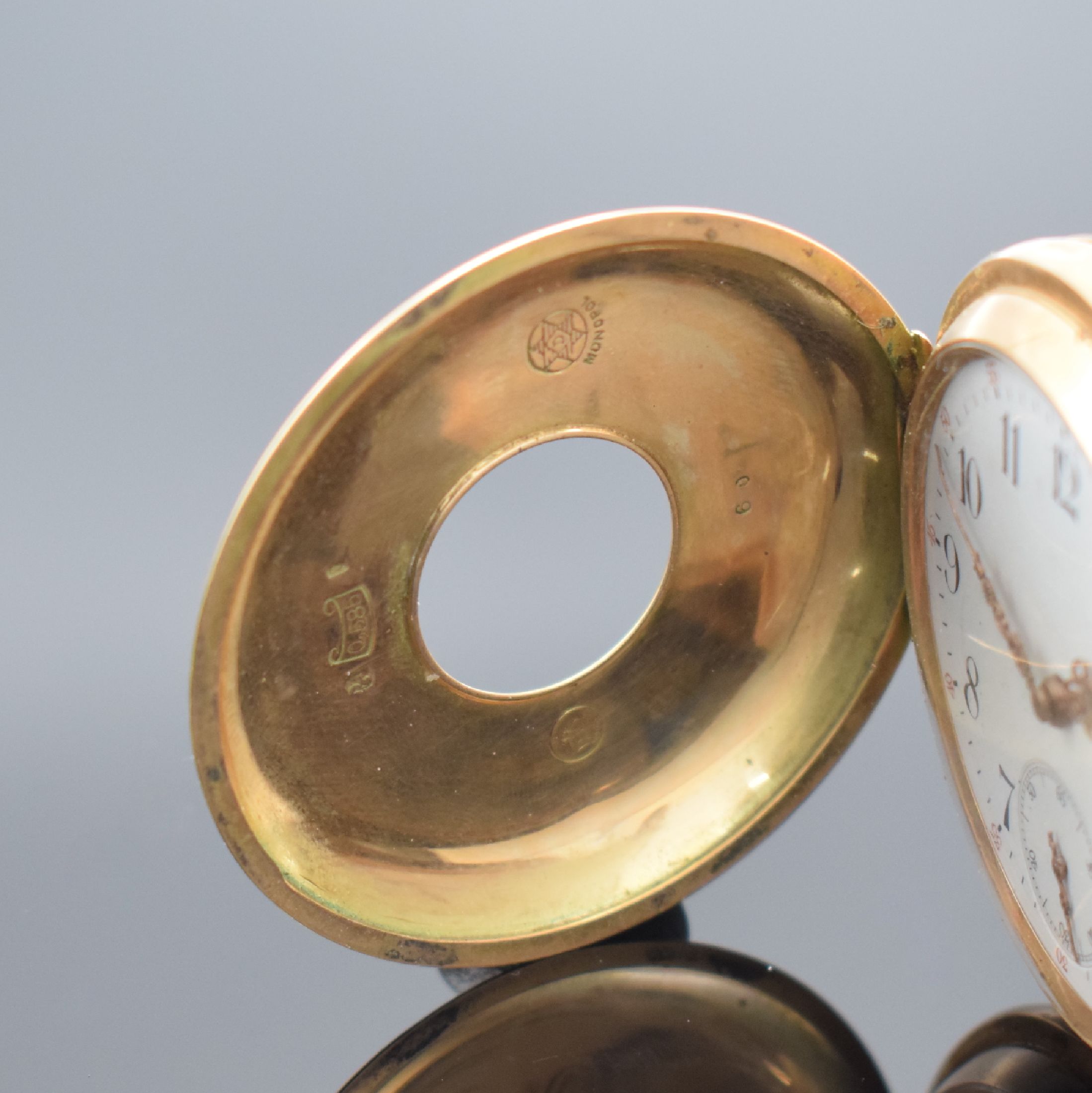 Detail a: MONOPOL / DÜRRSTEIN Halbsavonette in RoséG 585/000, Schweiz um 1900, grav. 3-Deckel Goldgeh. dell., Rückdeckel m. Monogrammspiegel, Sprungdeckel ...