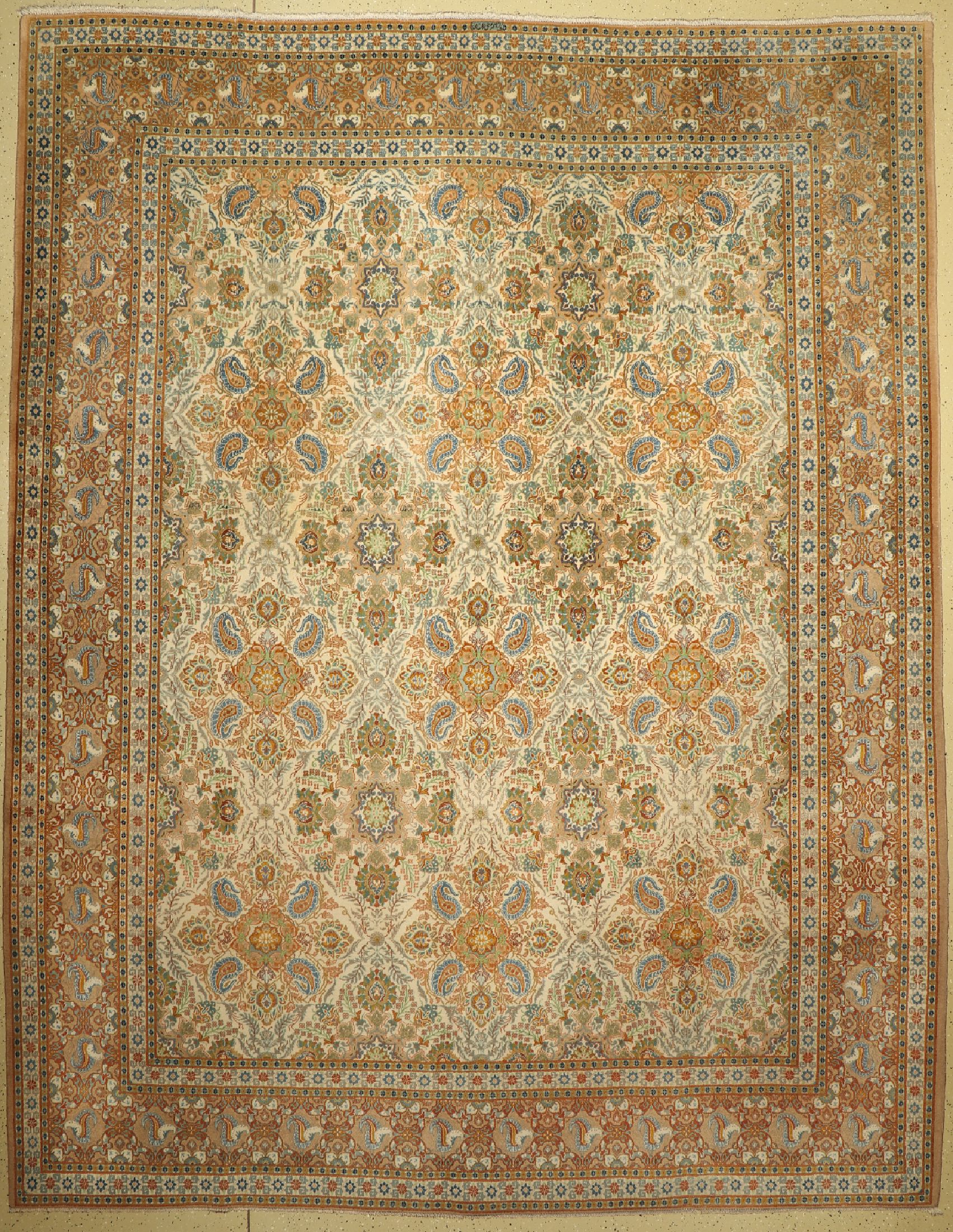 Keschan signiert, Persien, um 1960, Wolle auf Baumwolle, ca. 380 x 295 cm, EHZ: 2