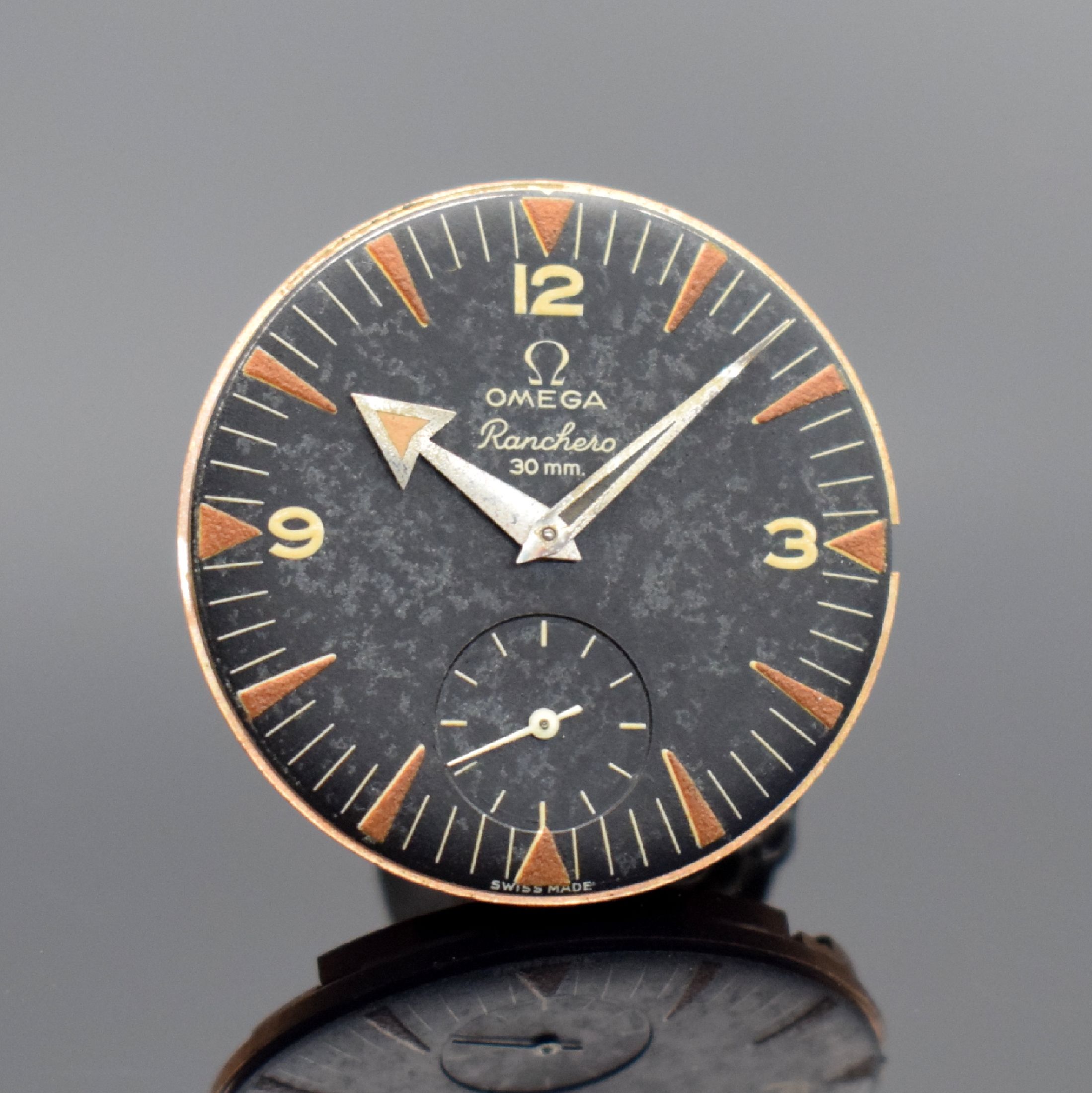 Detail f: OMEGA Ranchero Referenz 2990 seltene unpolierte Herrenarmbanduhr in Stahl, Schweiz um 1960, Handaufzug, 2 tlg. Geh., Boden aufgedr., orig. Krone & ...