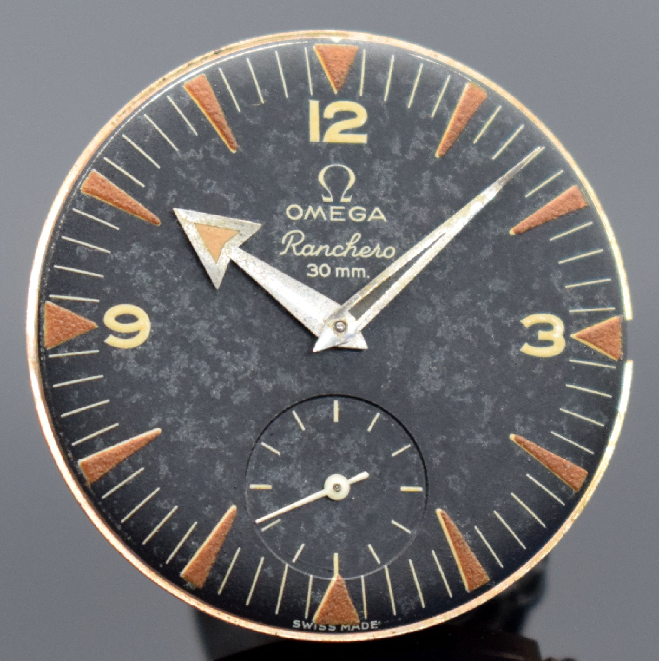 Detail h: OMEGA Ranchero Referenz 2990 seltene unpolierte Herrenarmbanduhr in Stahl, Schweiz um 1960, Handaufzug, 2 tlg. Geh., Boden aufgedr., orig. Krone & ...