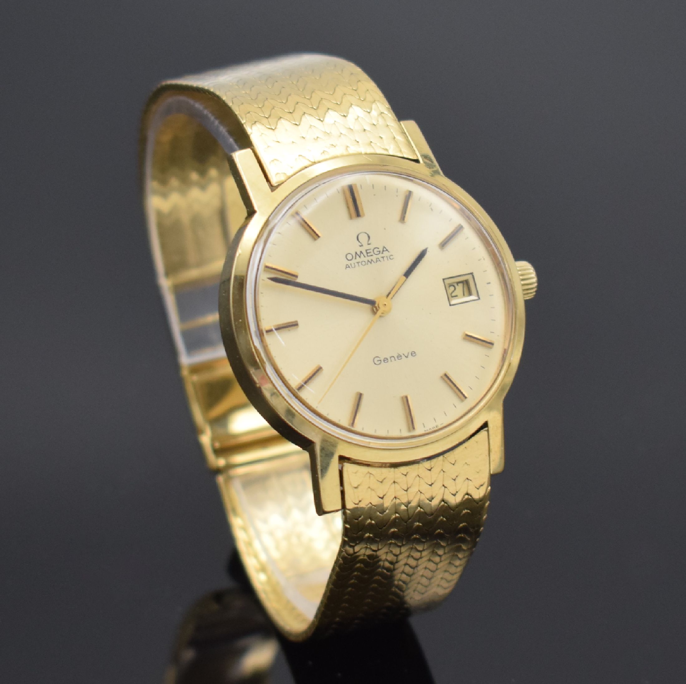 Detail b: OMEGA Herrenarmbanduhr Serie Geneve in GG 750/000 Referenz 166127, Schweiz um 1973, neutr. GG 750/000 Band, verschr. Boden m. Monogramm UC, ...